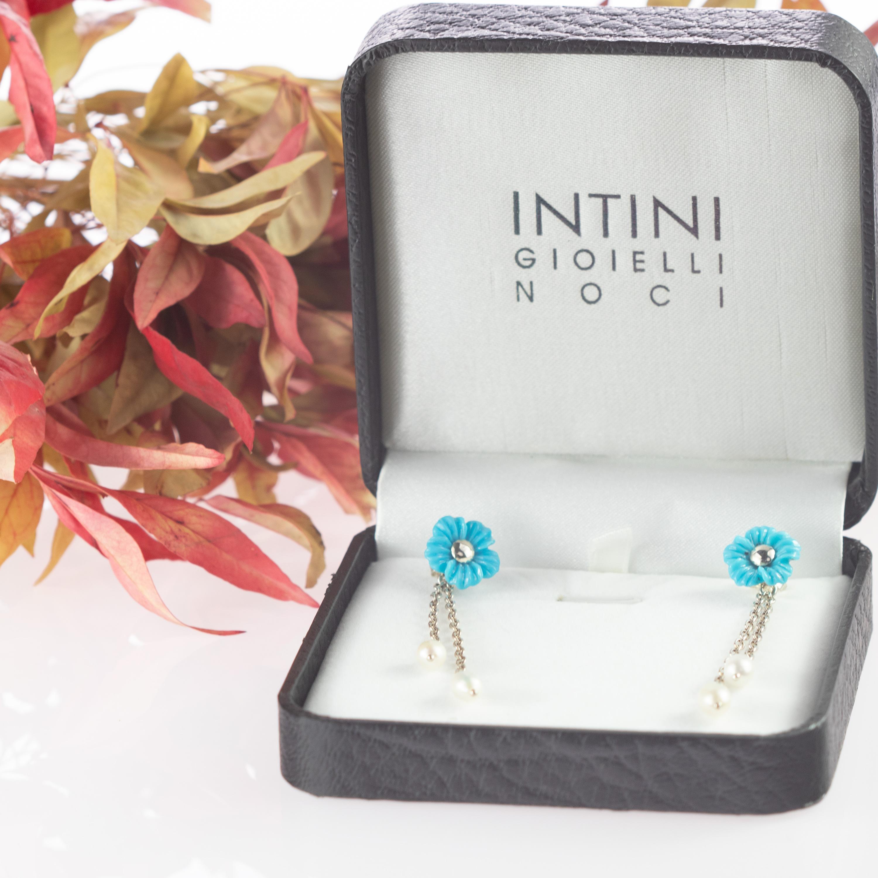 Fiori di turchese - Set di orecchini pendenti con perle d'acqua dolce in argento Sterling in vendita 10