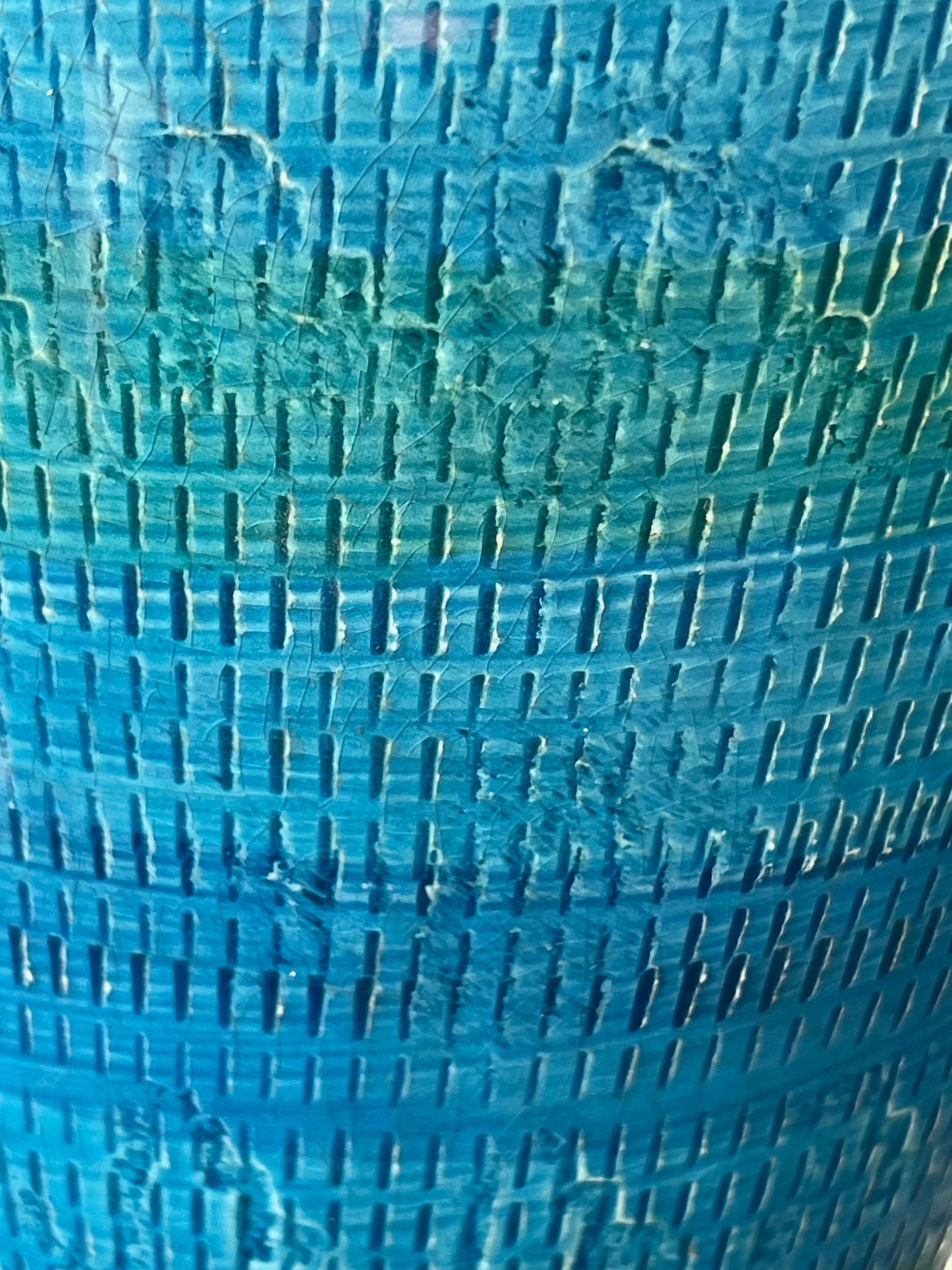 Turquoise Geometric Textured Pattern Lidded Vase, France, Mid Century In Good Condition For Sale In New York, NY