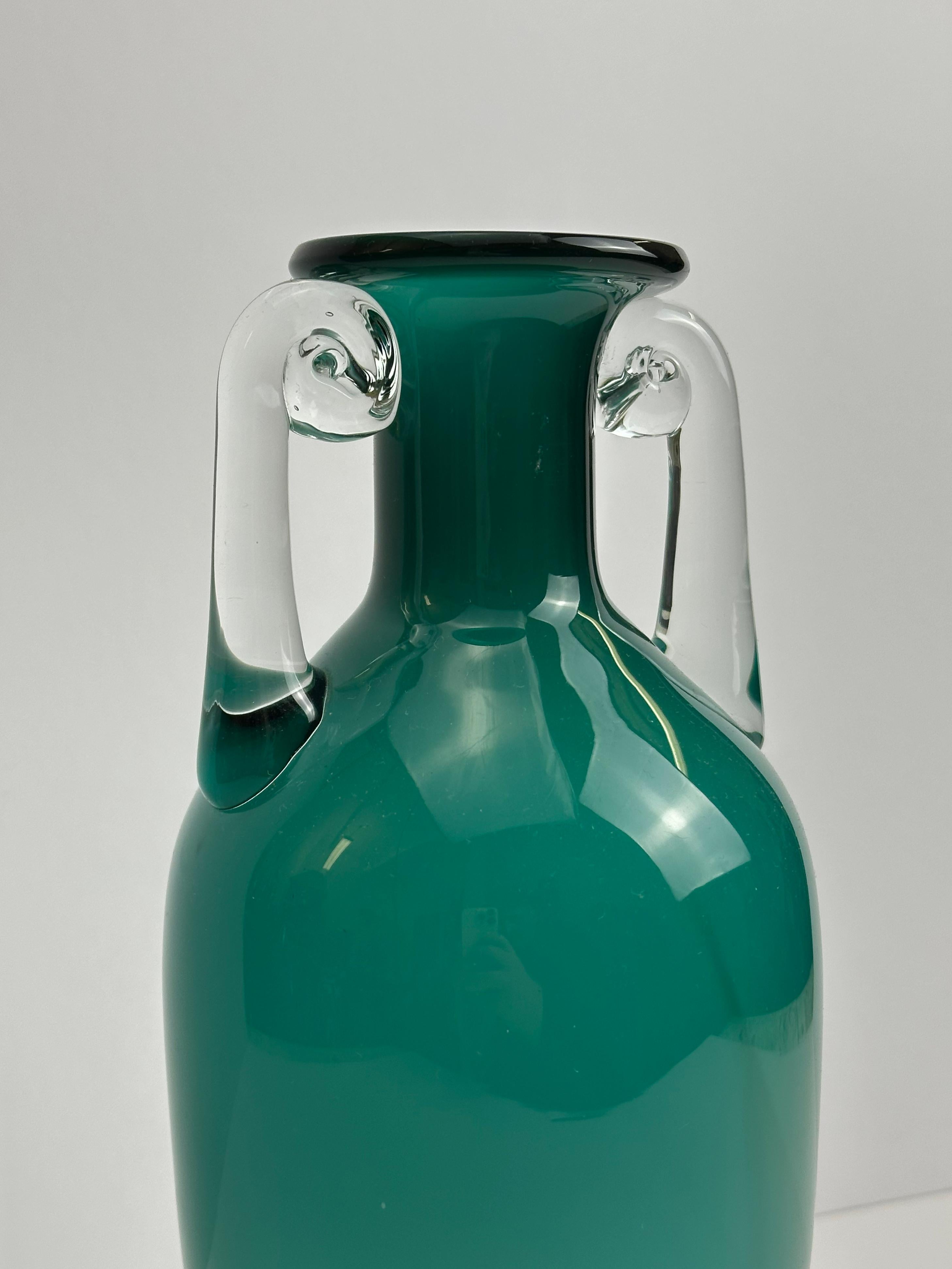 Turquoise Glass Amphora Vase, Jerzy Słuczan-Orkusz for Tarnowiec, Poland, 1980s For Sale 2