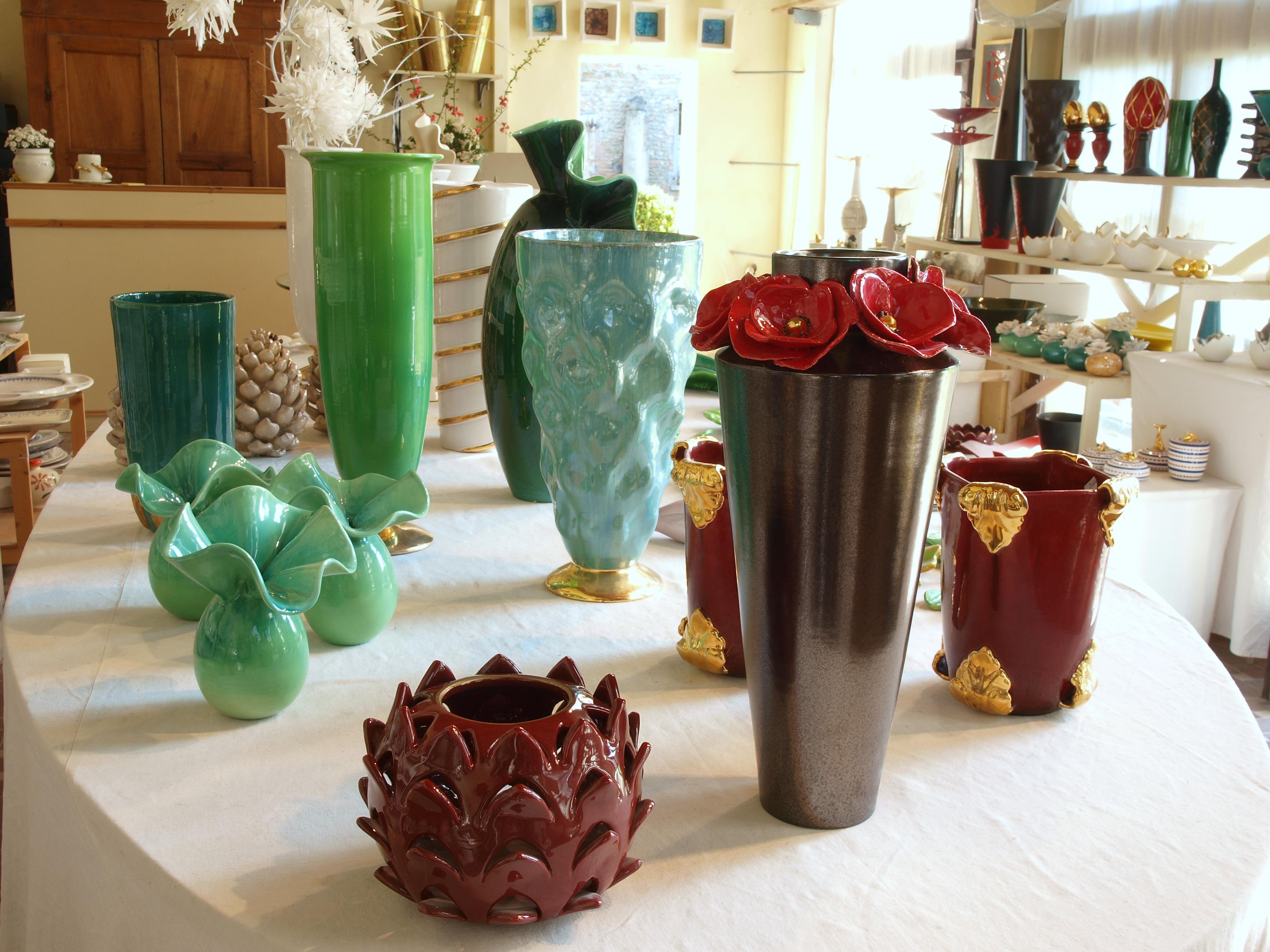 Türkisfarbene Majolika-Vase mit türkisfarbener Glasur und 24 Karat Goldumbonat, Italien, 21. Jahrhundert im Angebot 2