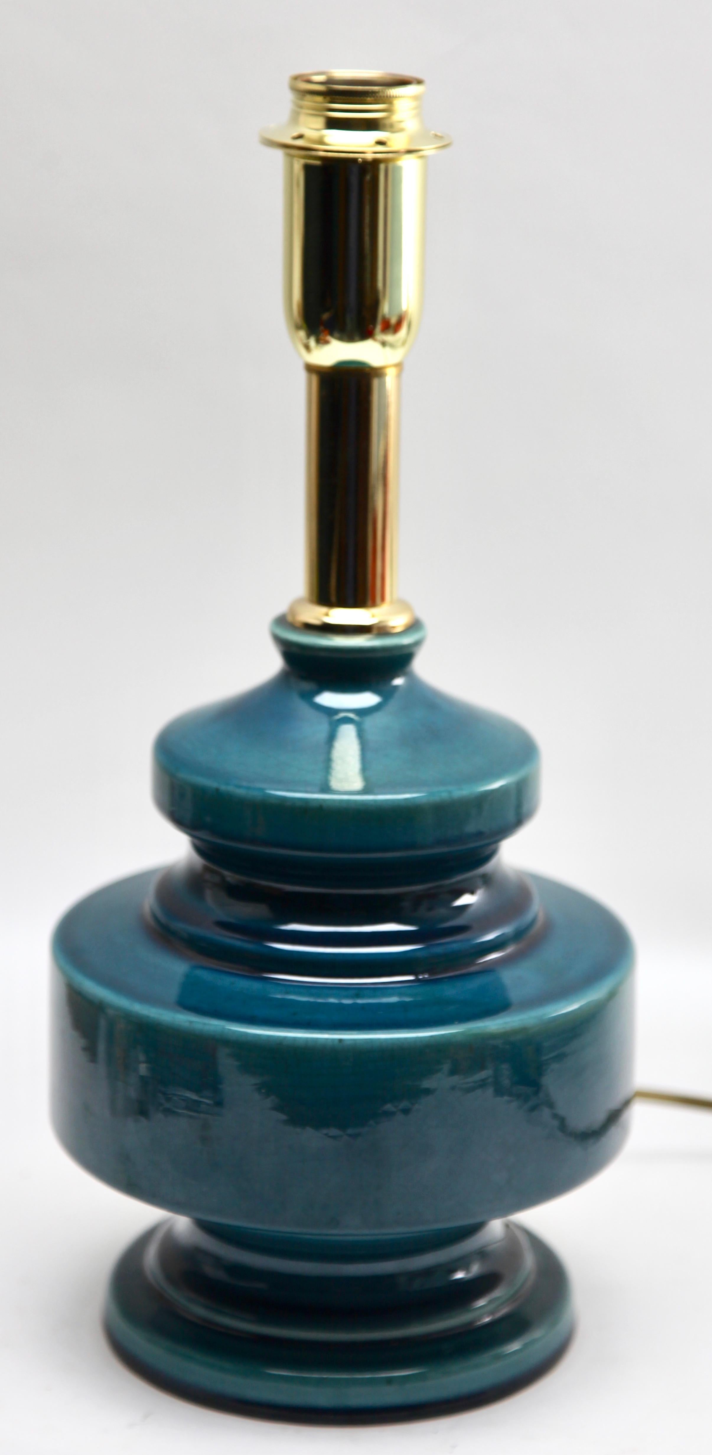 Turquoise Glazed Ceramic Table Lamp with Crackle Glaze 3