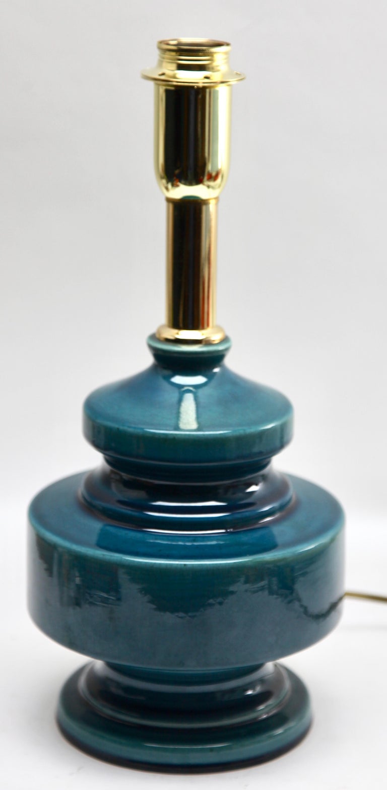 Turquoise Glazed Ceramic Table Lamp with Crackle Glaze For Sale 3