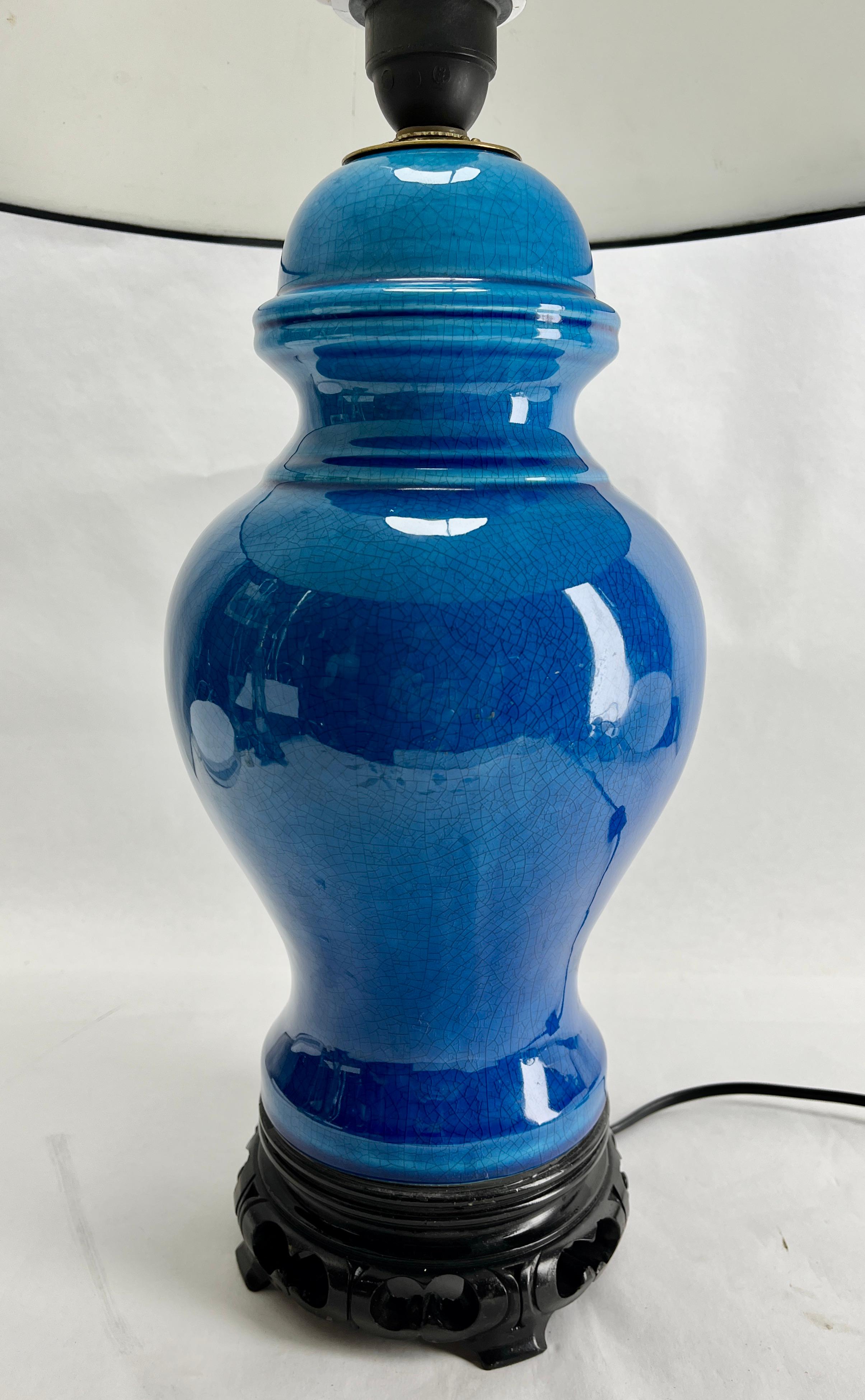 Art nouveau Turquoise Glacé  Lampe de table en céramique chinoise à glaçure craquelée en vente