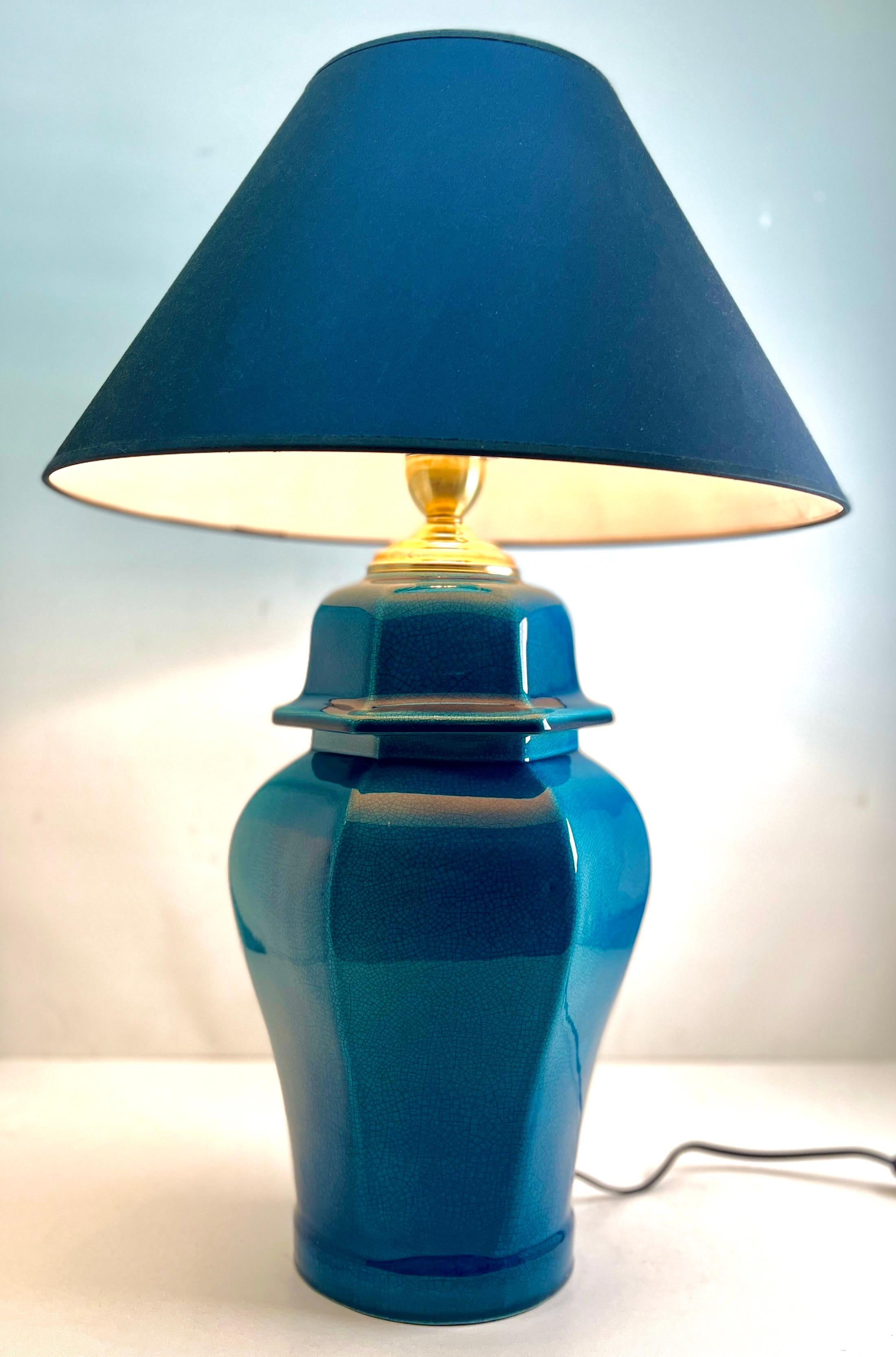  Turquoise Glazed Large Chinese Ceramic Table Lamp with Crackle Glaze In Good Condition For Sale In Verviers, BE