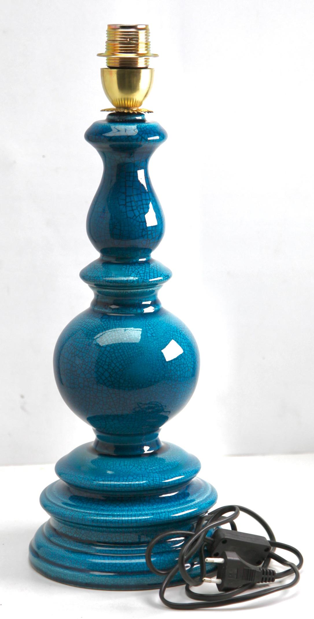 Grande lampe de bureau chinoise en céramique émaillée turquoise avec glaçure craquelée Bon état - En vente à Verviers, BE