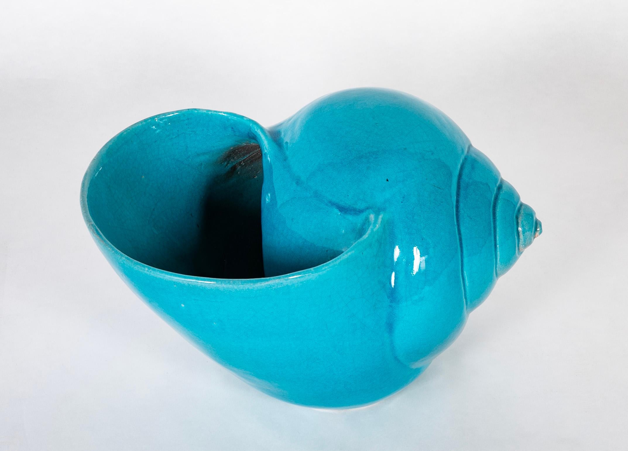 Turquoise Blue Glazed Sea Shell Vase Jardiniere Planter, Large Scale For Sale 2