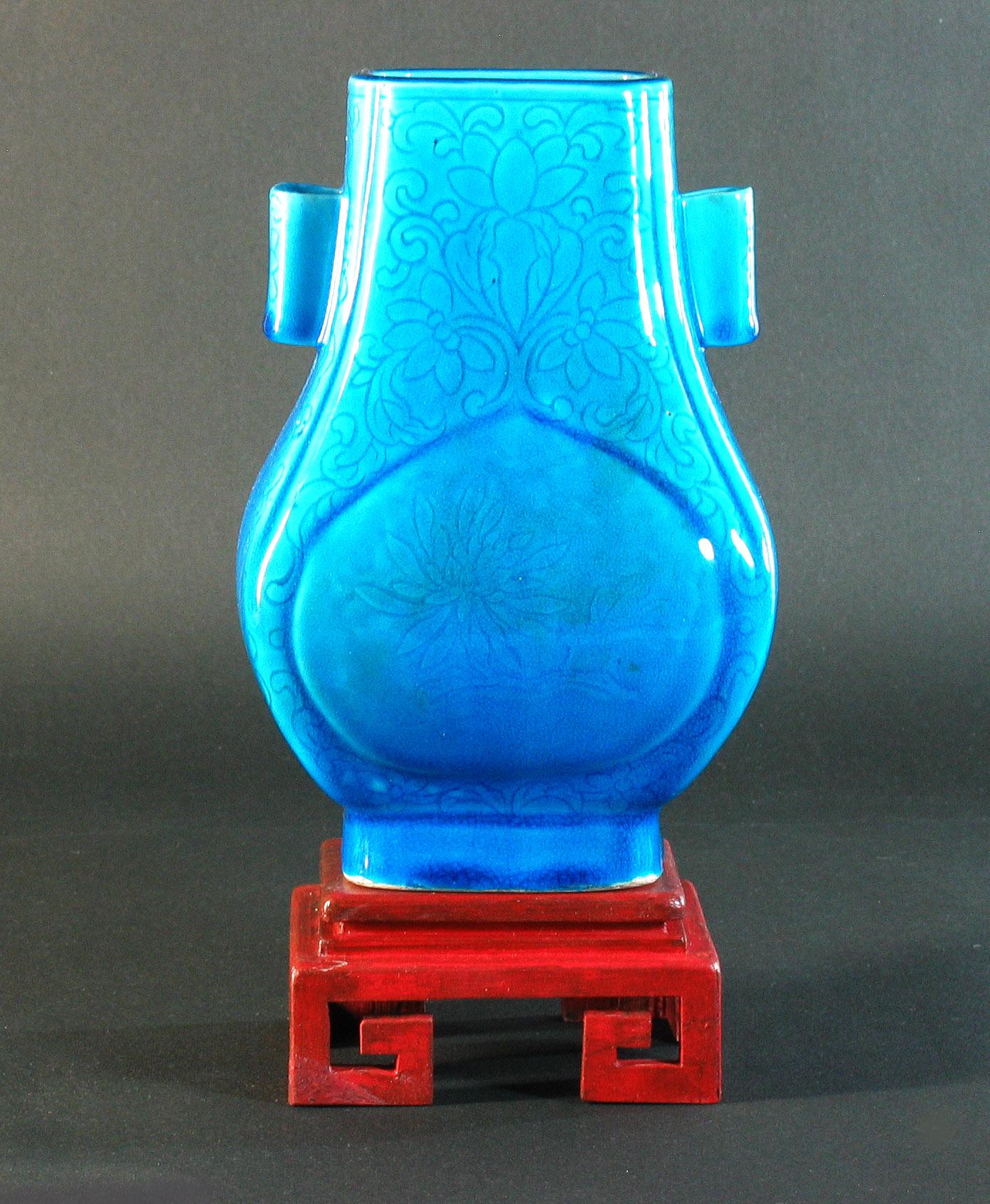turquoise glaze on pottery from 100-200 ad