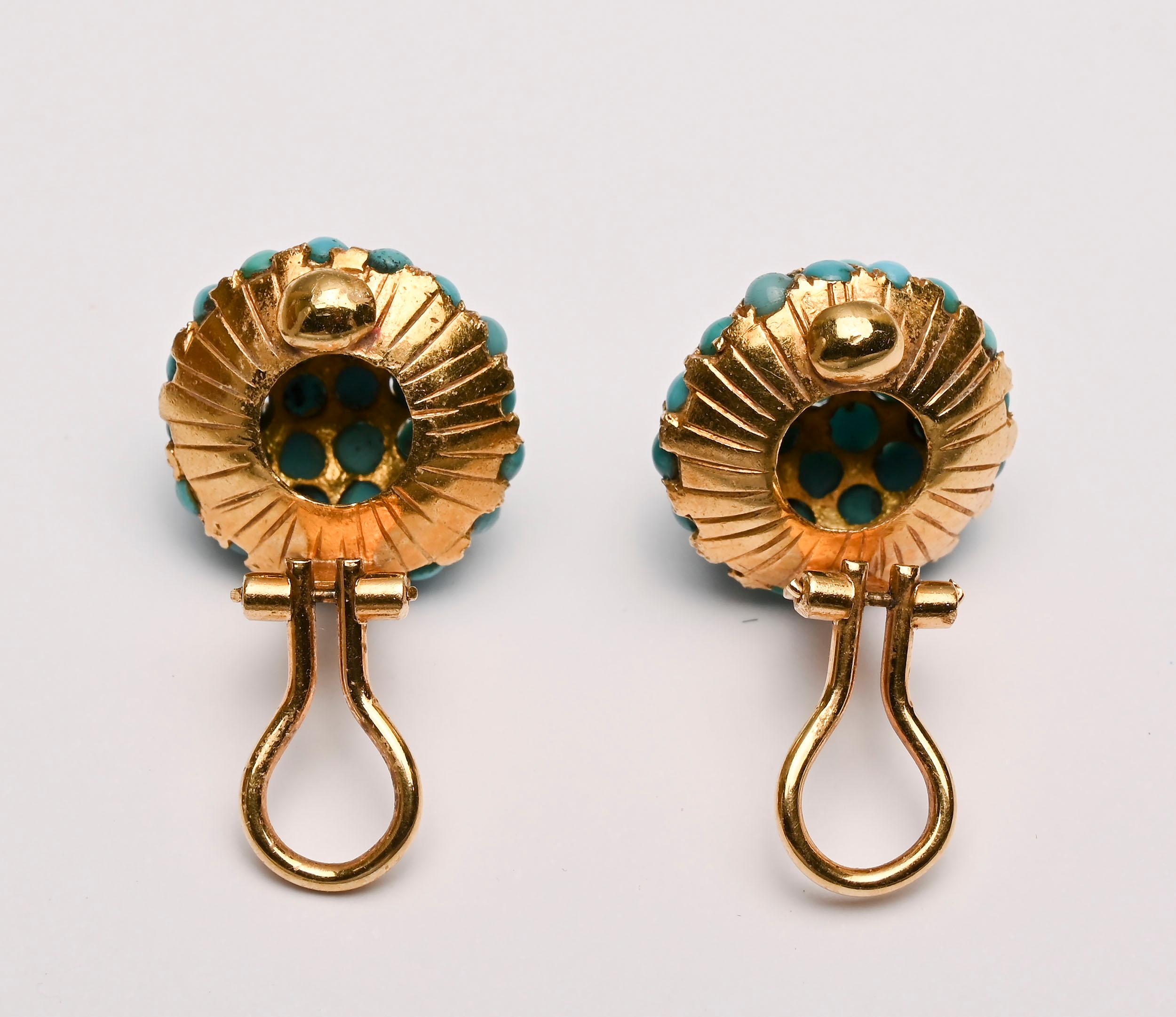 Turquoise Gold Dome Earrings In Excellent Condition In Darnestown, MD