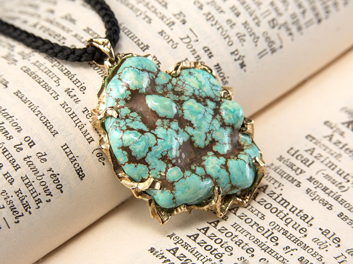 Turquoise gold necklace Large blue lagoon wife birthday gift special person For Sale 7