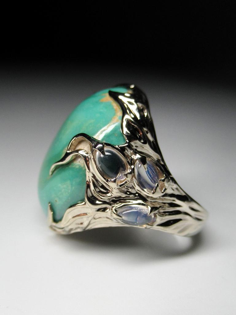 Turquoise Gold Ring with Moonstones Forest Fairy Seafoam Green Natural Gemstones For Sale 1