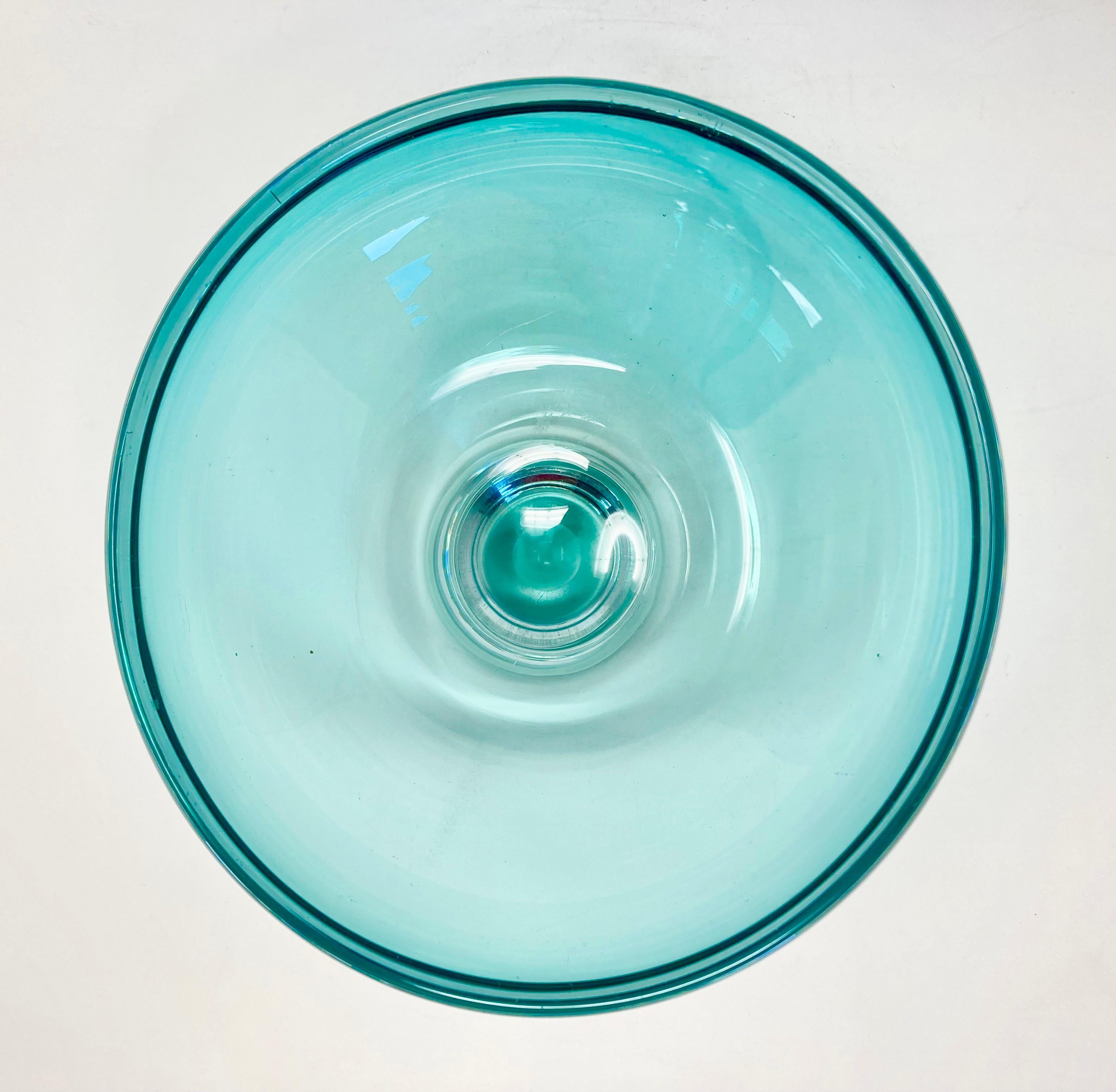 Turquoise Handblown Mid-Century Modern Scandinavian Art Glass Pedestal Bowl  For Sale 2