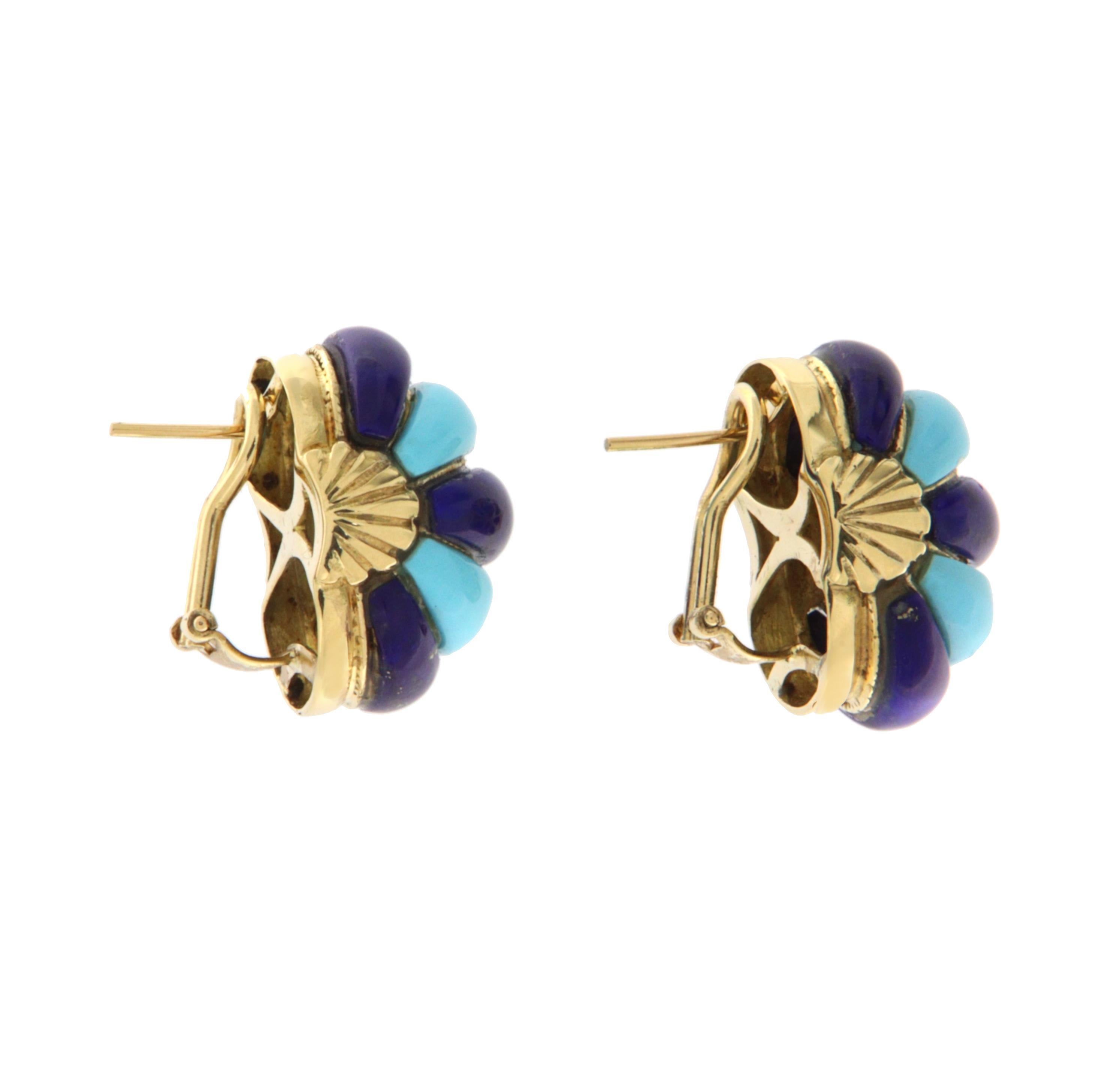 Grezzo Orecchini con perno in turchese e lapislazzuli in oro giallo 14 carati in vendita