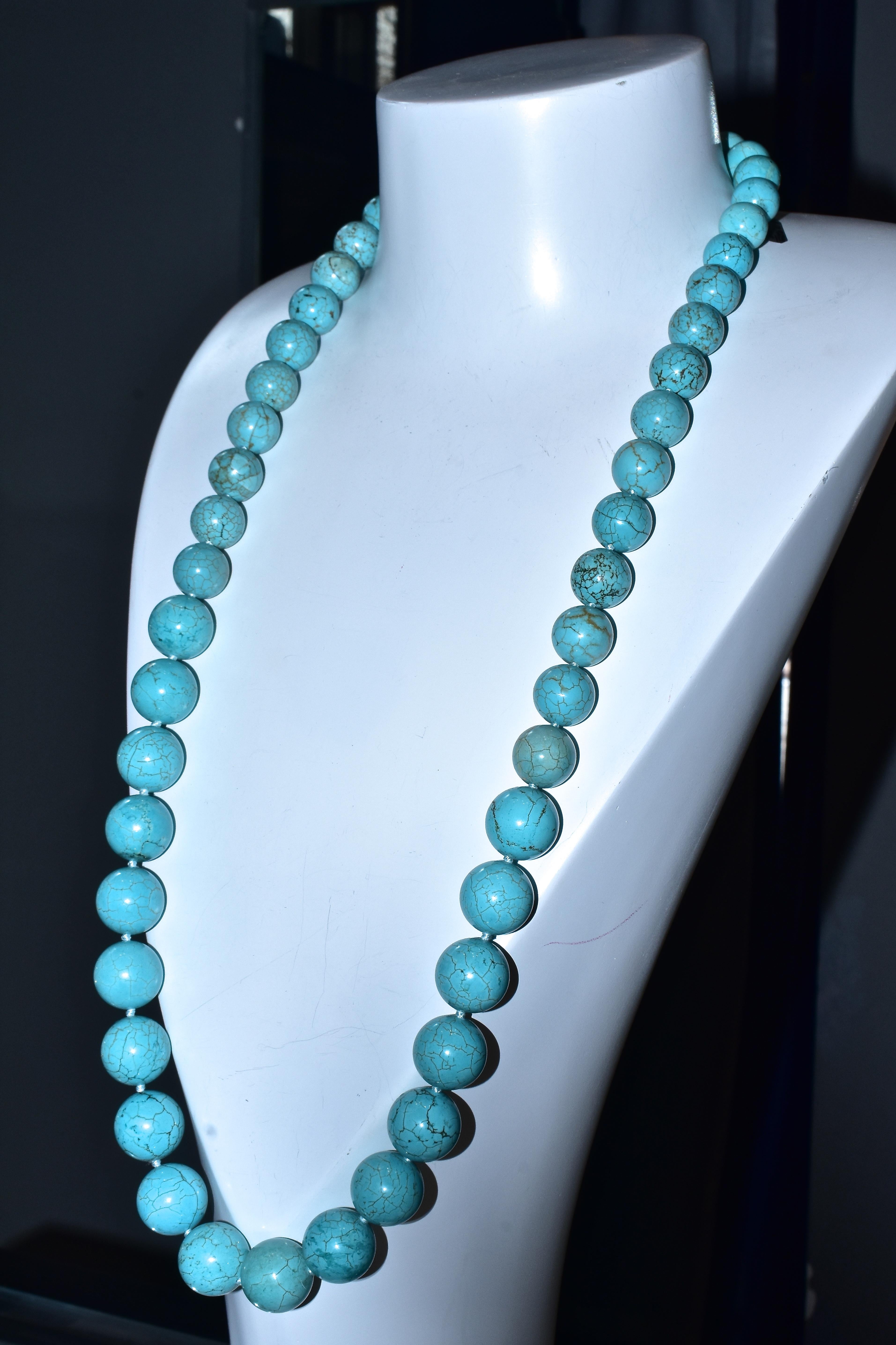 jumbo bead necklace
