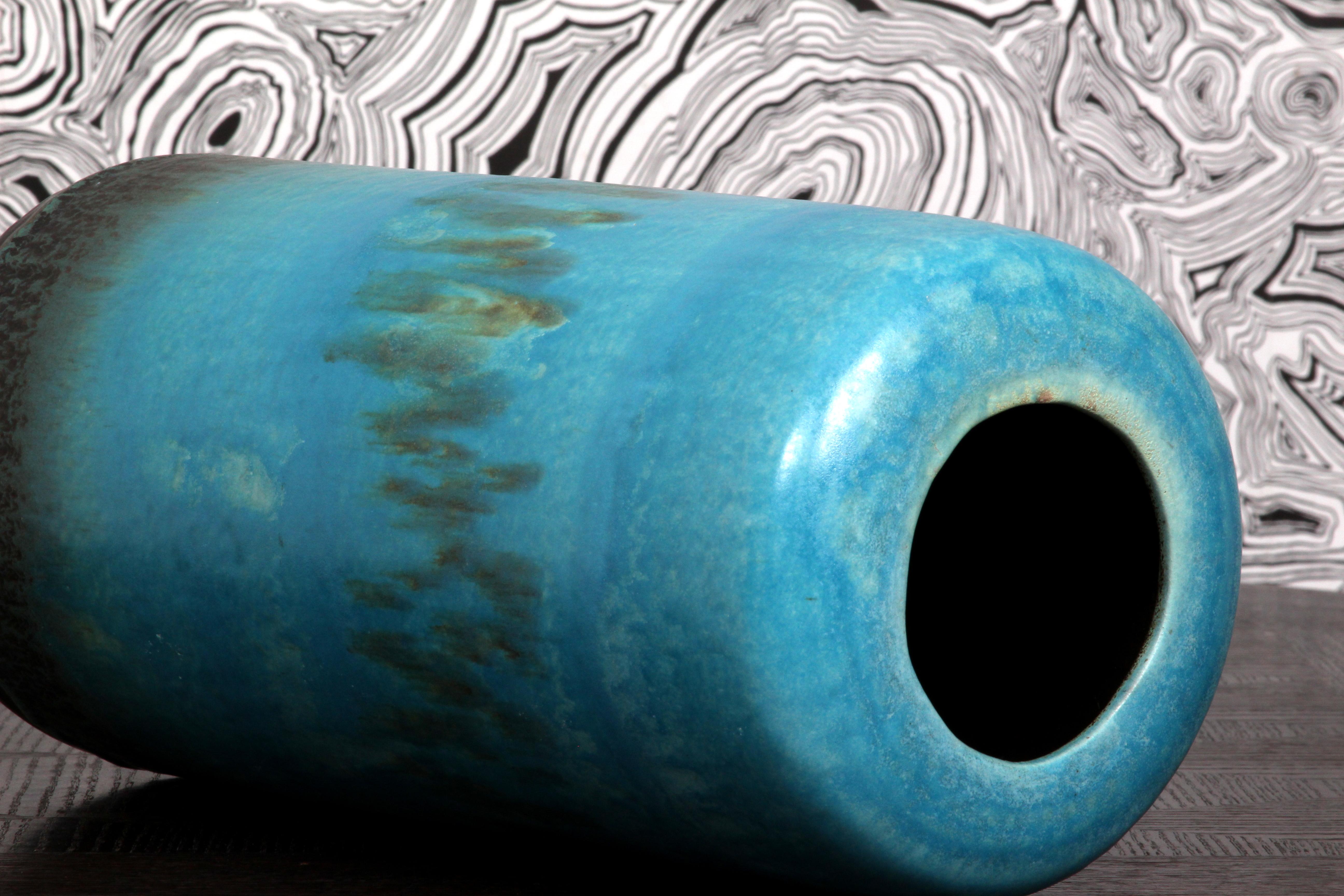 Pottery turquoise lava glazed RUSCHA FLOOR VASE 60s 70s  hand-thrown marked G.- 863-40  For Sale