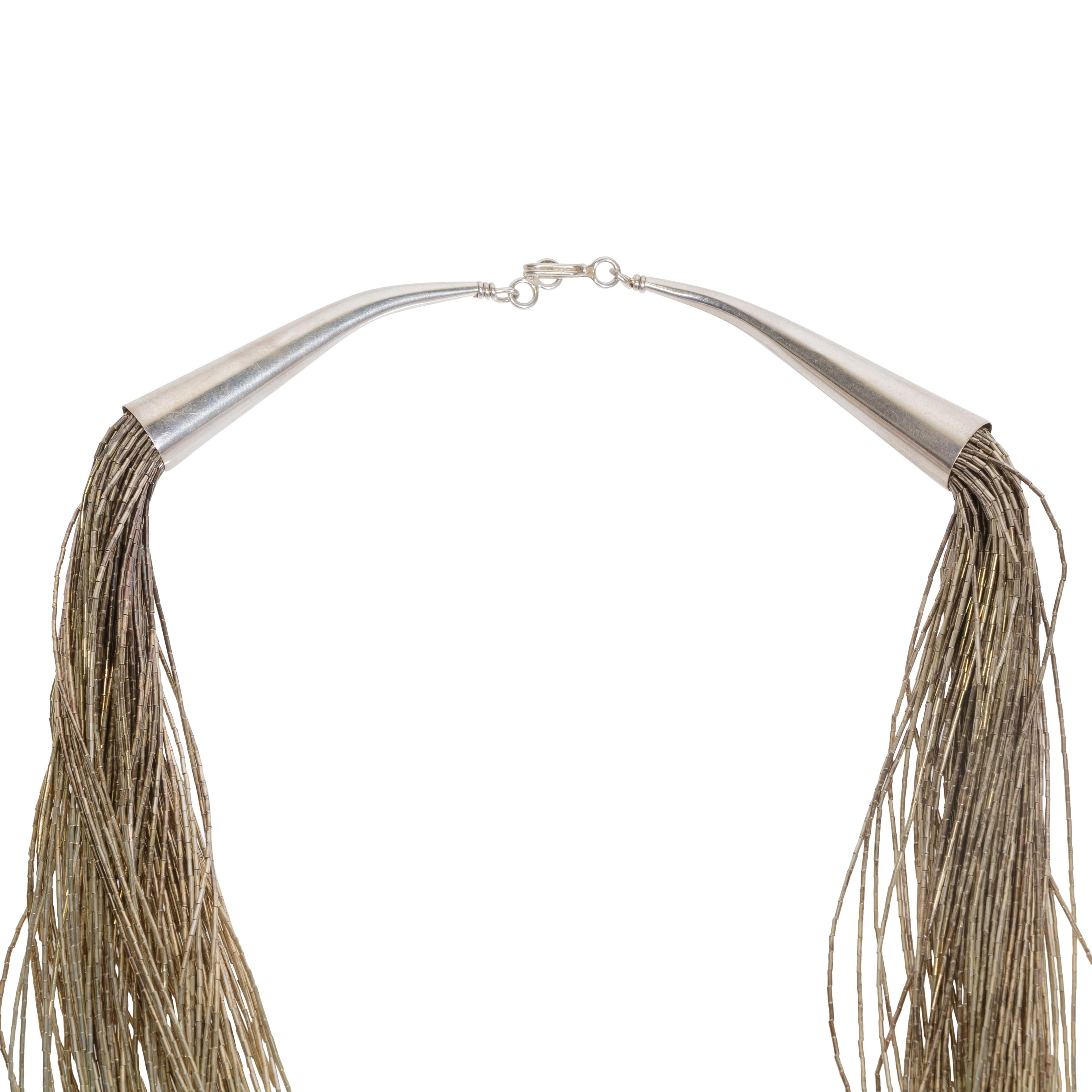 Türkisfarbene Halskette und Ohrringe aus fließendem Silber (Alteuropäischer Brillantschliff) im Angebot
