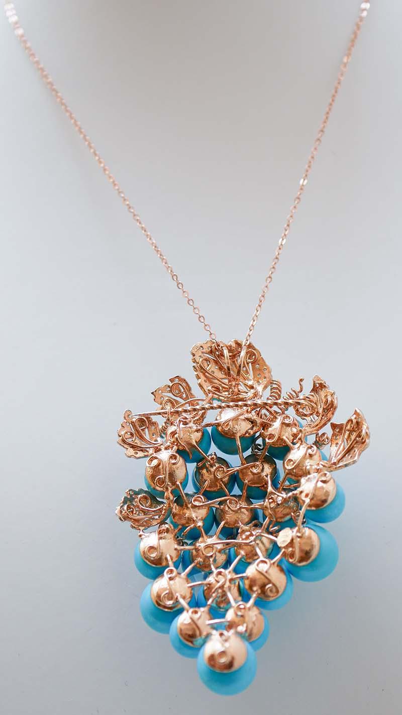 Taglio misto Spilla a grappolo in magnesite, diamanti, oro rosa e argento. in vendita