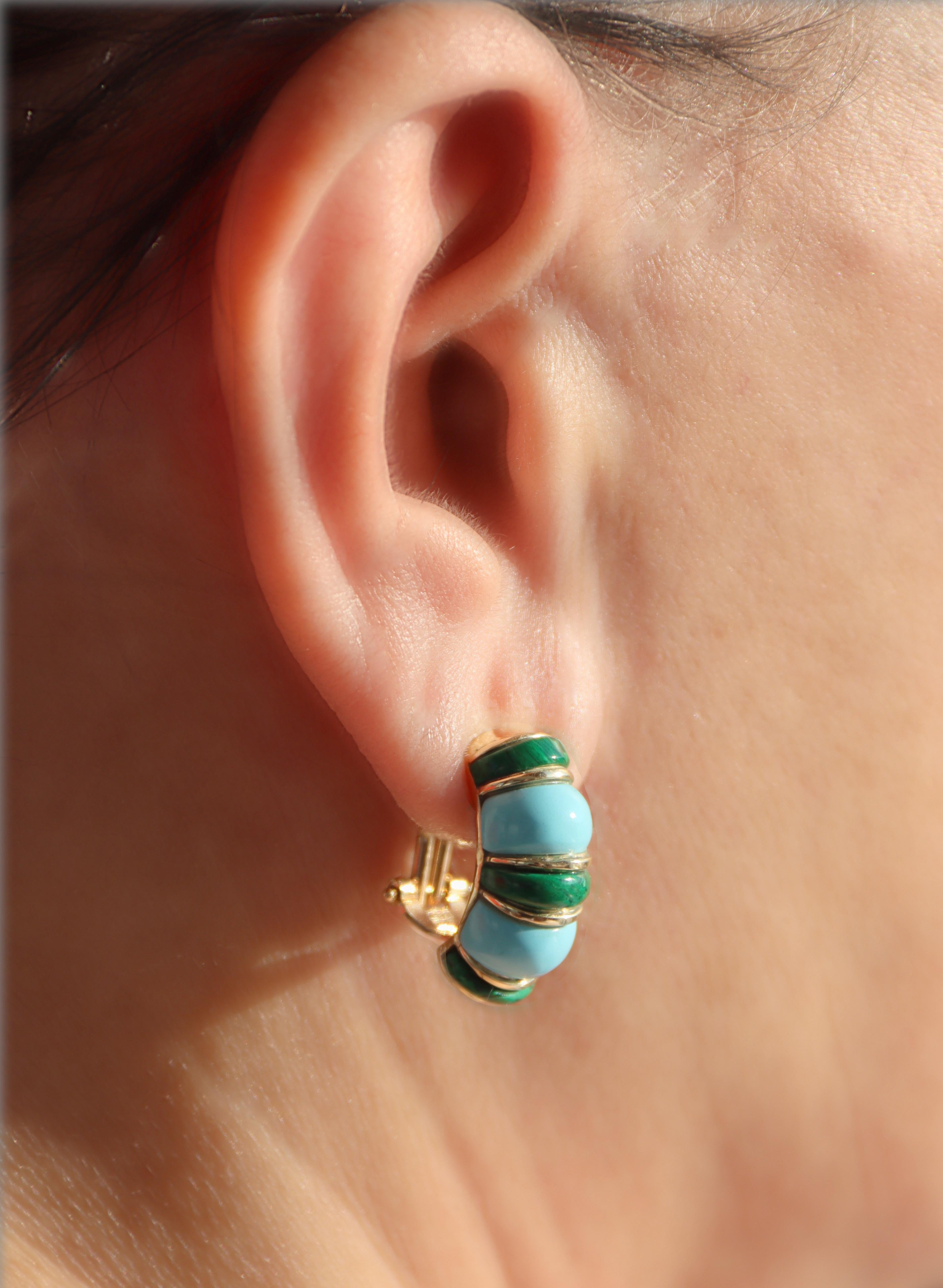 Orecchini a perno in oro giallo 18 carati con malachite e turchese in vendita 3