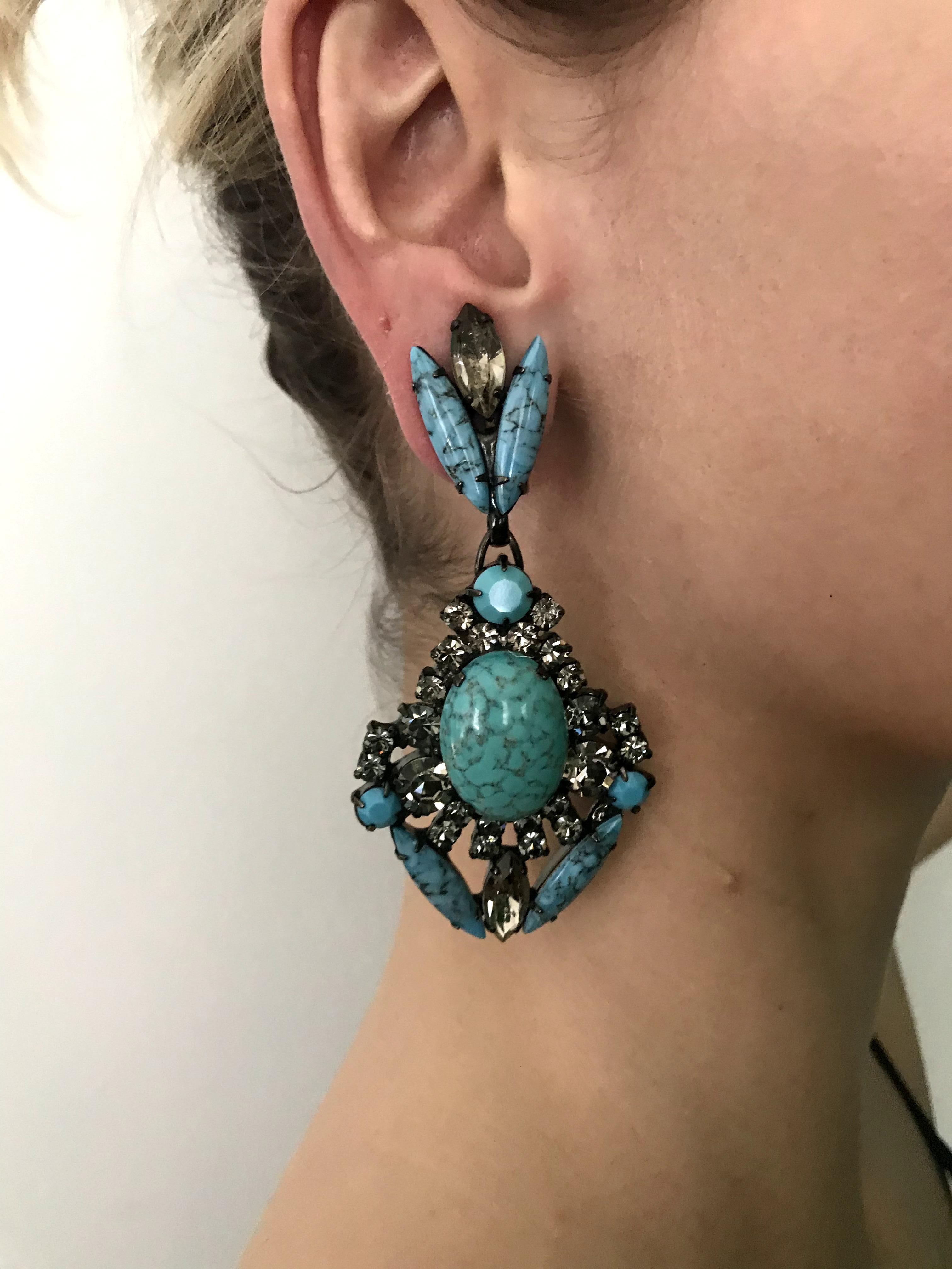 Turquoise Matrix and Black Diamond Austrian Crystal Pendant Drop Earrings In New Condition For Sale In Toronto, CA