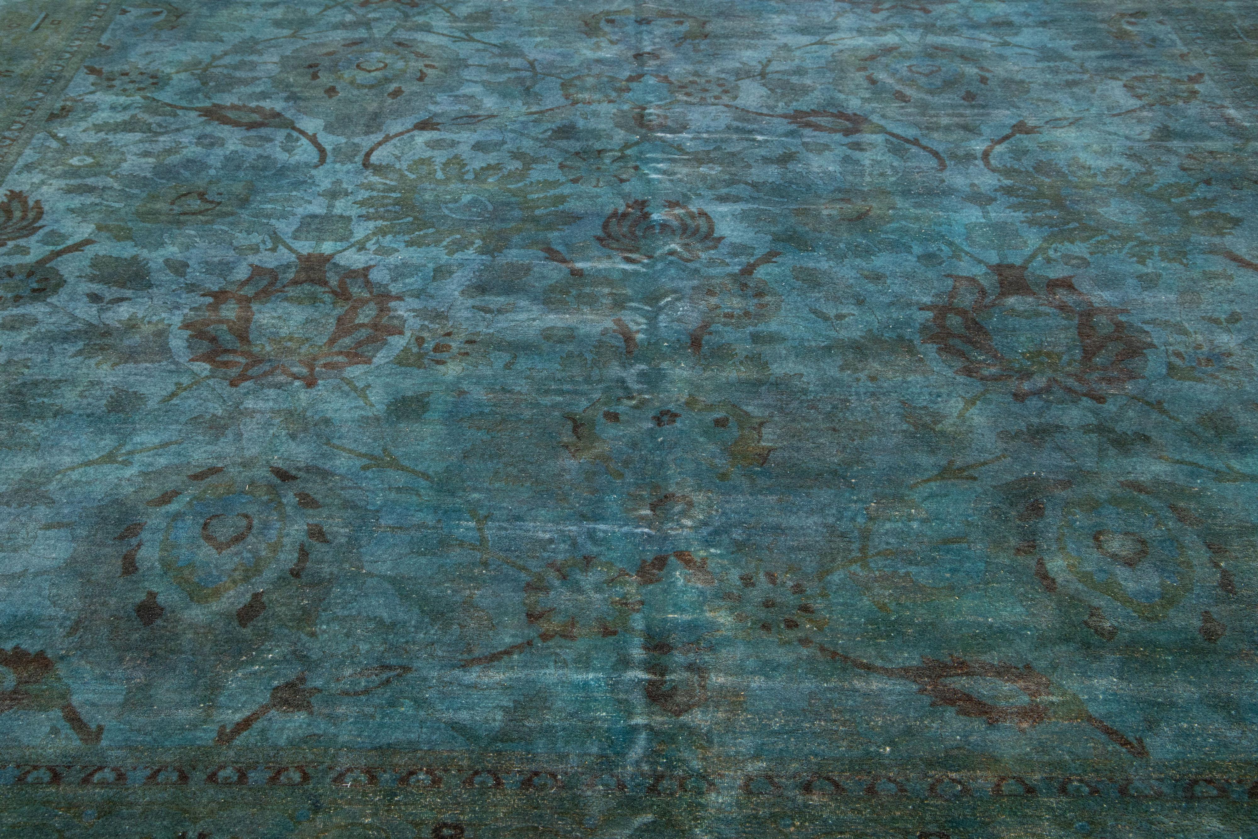 Turquoise Modern Transitional Art & Crafts Wool Rug Handmade with Floral Motif In New Condition For Sale In Norwalk, CT