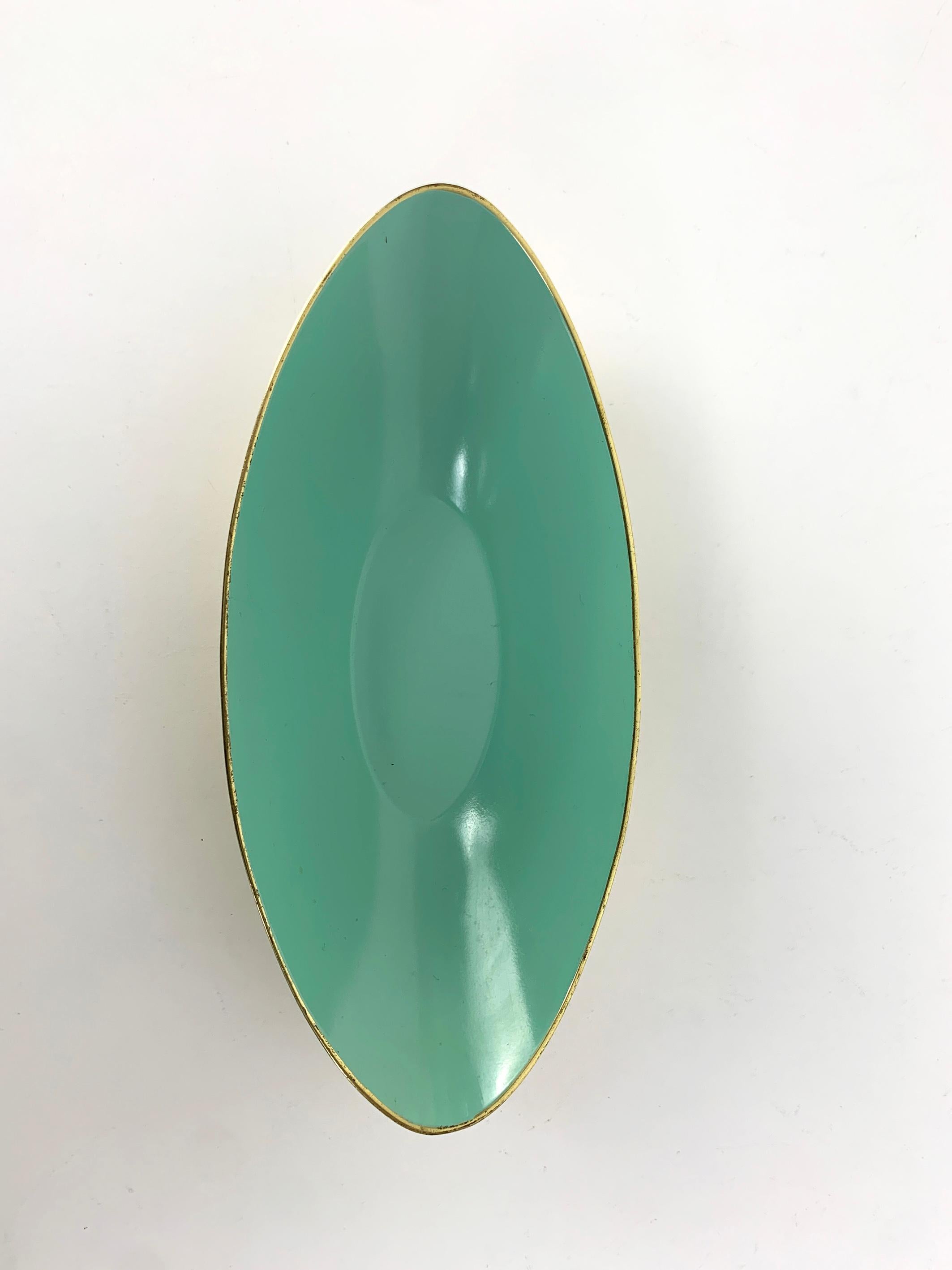 20ième siècle Bol moderniste turquoise en laiton de Gunnar Ander pour Ystad Metall Suède  en vente