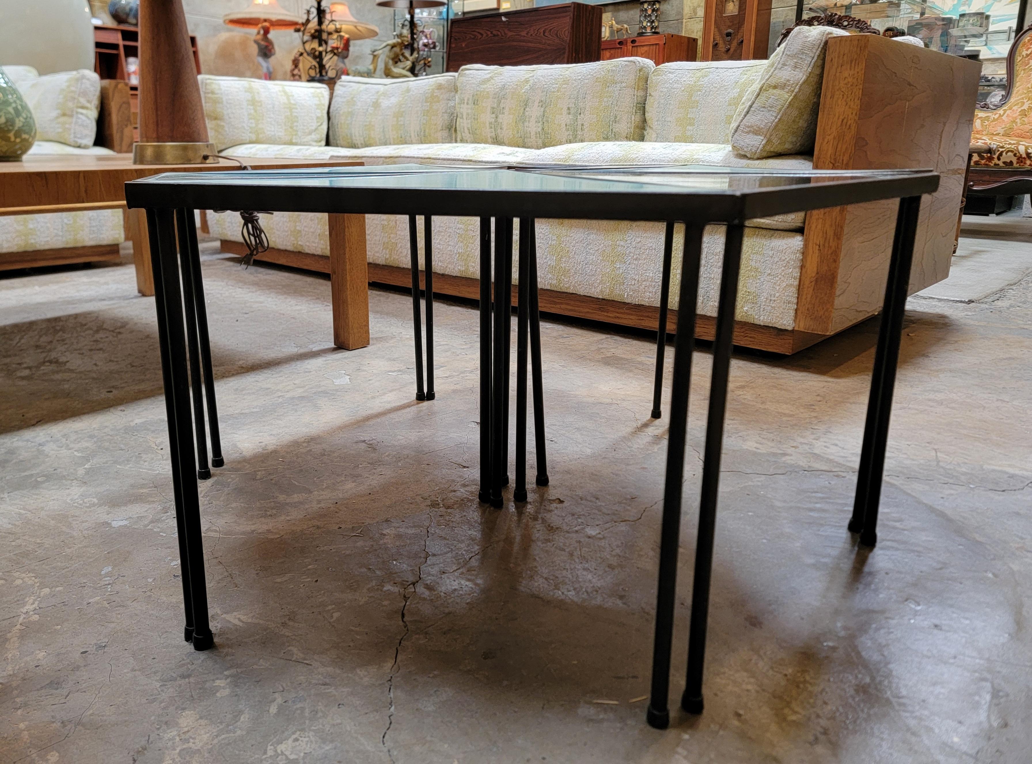 Turquoise Module Hexagon Coffee Table Iron & Formica In Good Condition For Sale In Fulton, CA