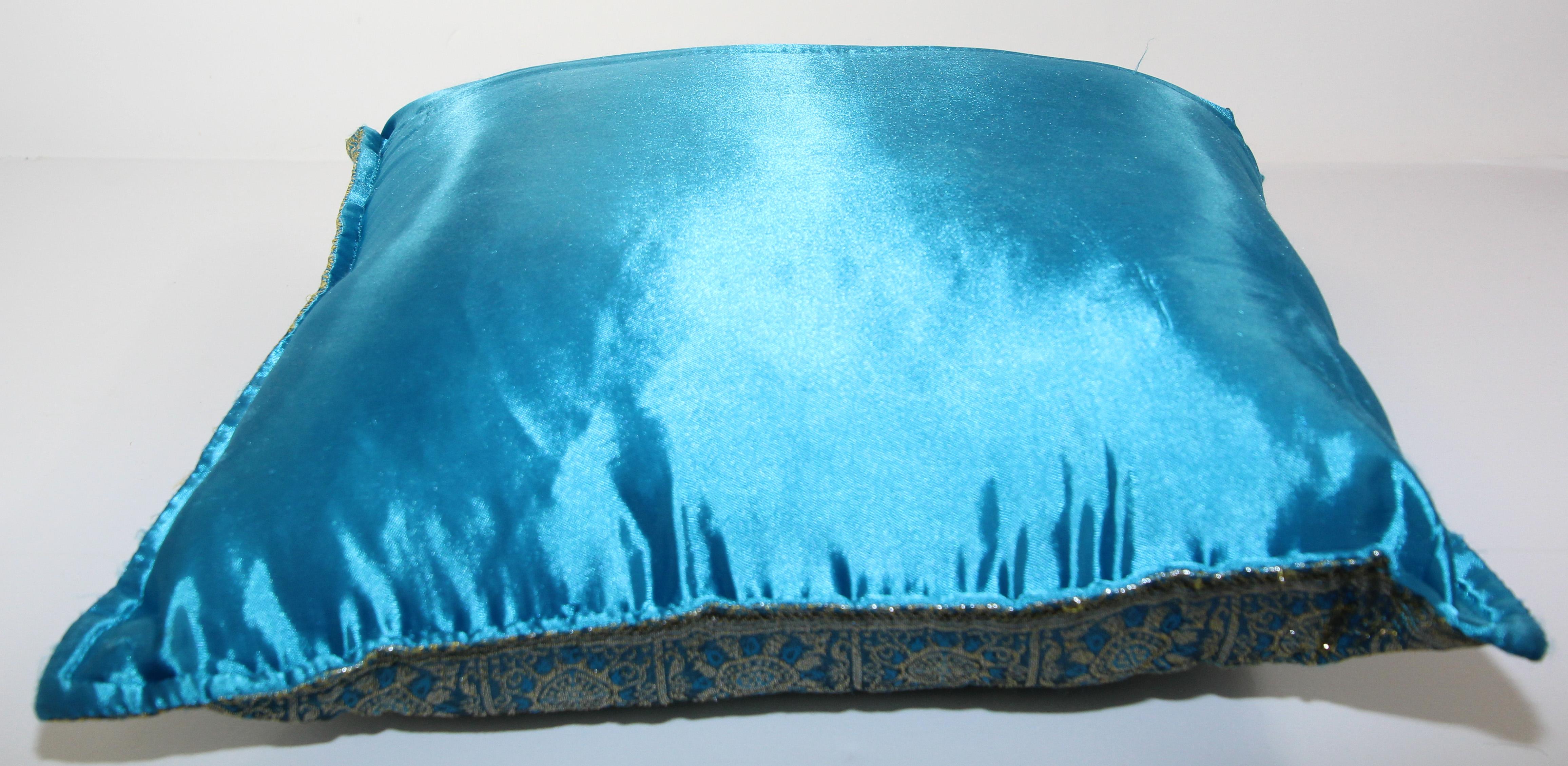 Turquoise Mughal Style Decorative Throw Pillow Embellished with Sequins and Bead For Sale 5