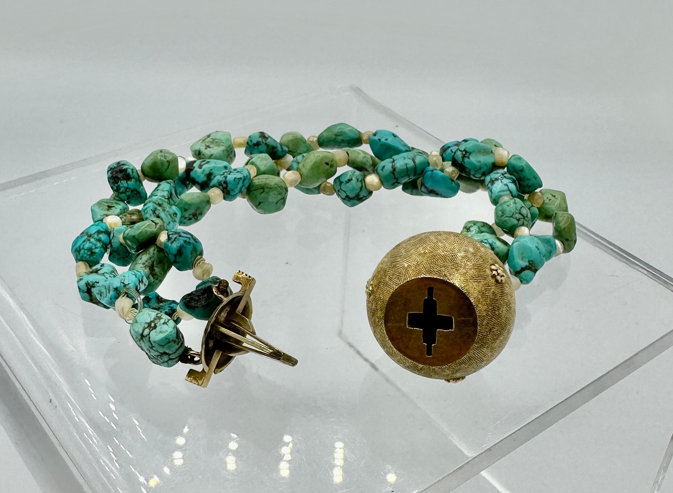 Türkis-Perlmutt-Armband Florentine 14 Karat Goldverschluss Dreistrang im Angebot 6