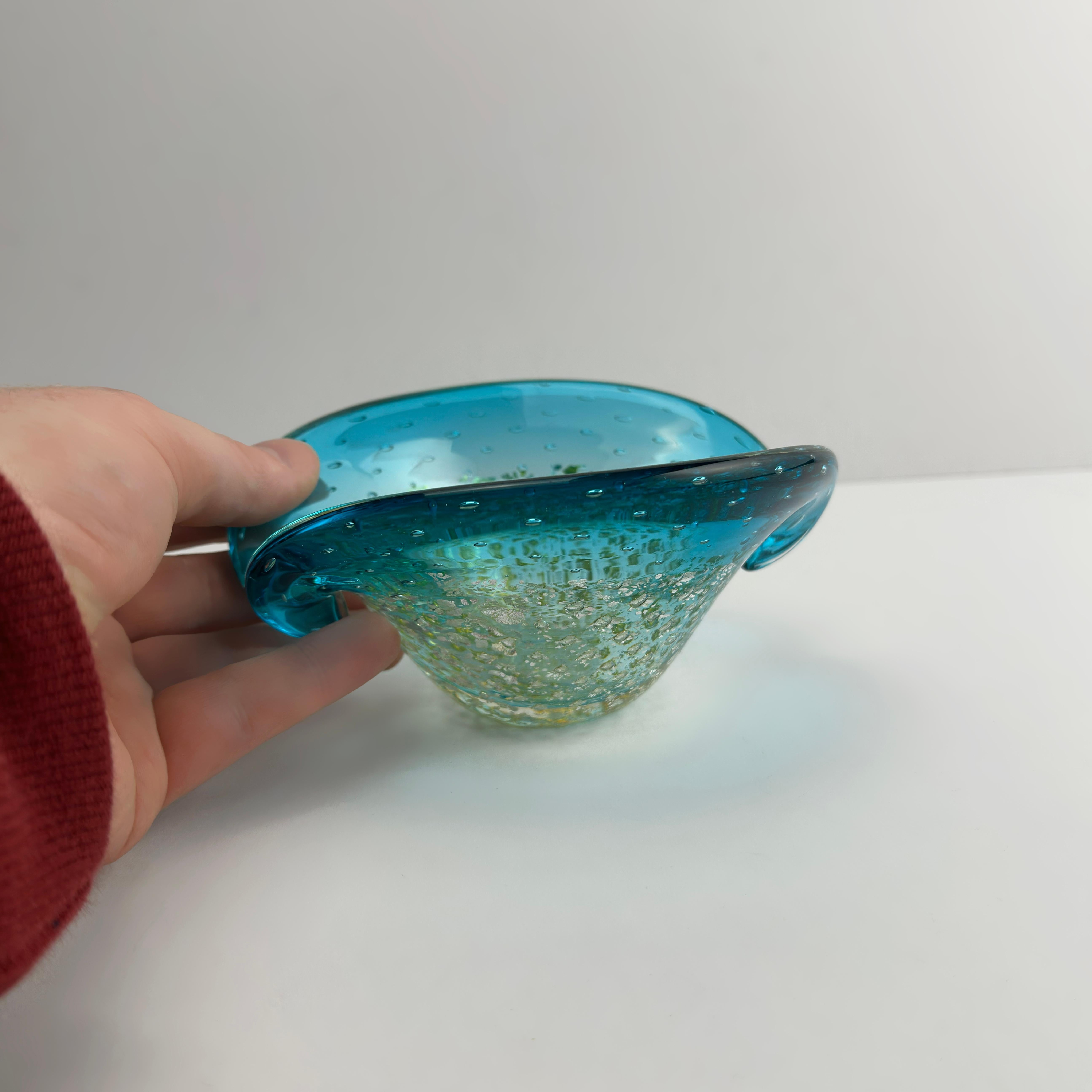 Verre de Murano Bol à palourdes en verre de Murano turquoise par Archimede Seguso, Italie, années 1960 en vente