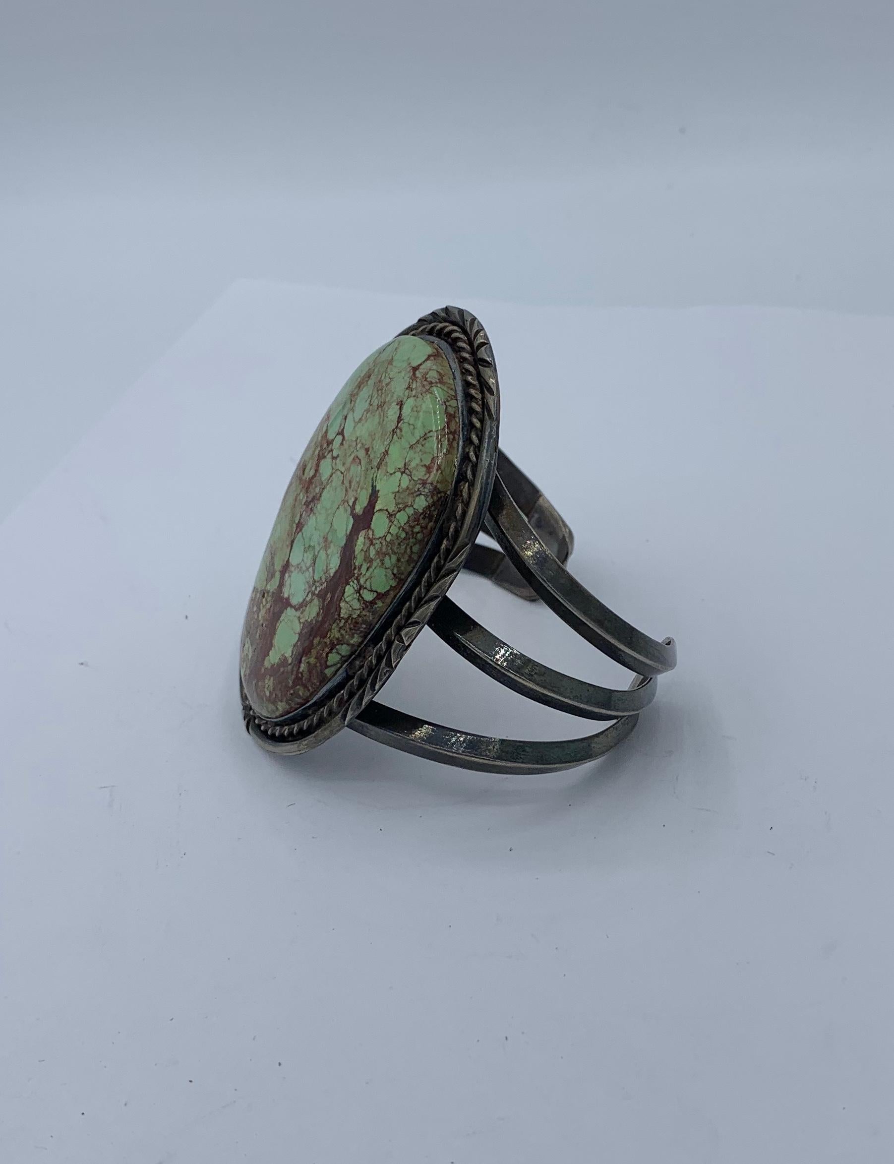 Türkis Navajo Indigene Kunst (Nord-/Südamerika) Armband Monumental Sterlingsilber Antik  im Angebot 1
