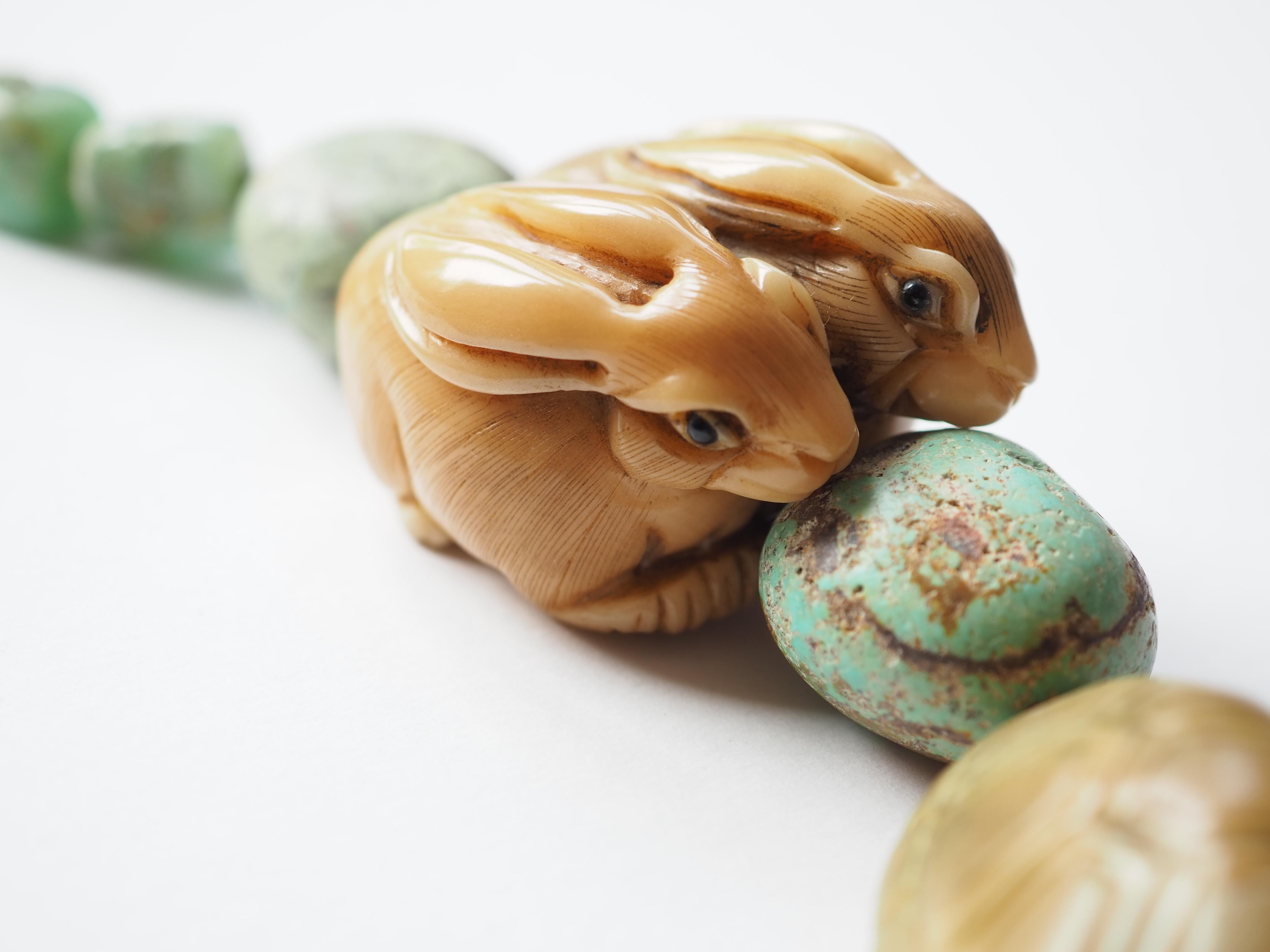Antiques turquoise stone, rare and big with netsuke in different animal shape, rabbits, turtle and mouse linked in silver.
Measure 48 cm.
All Giulia Colussi jewelry is new and has never been previously owned or worn. Each item will arrive at your