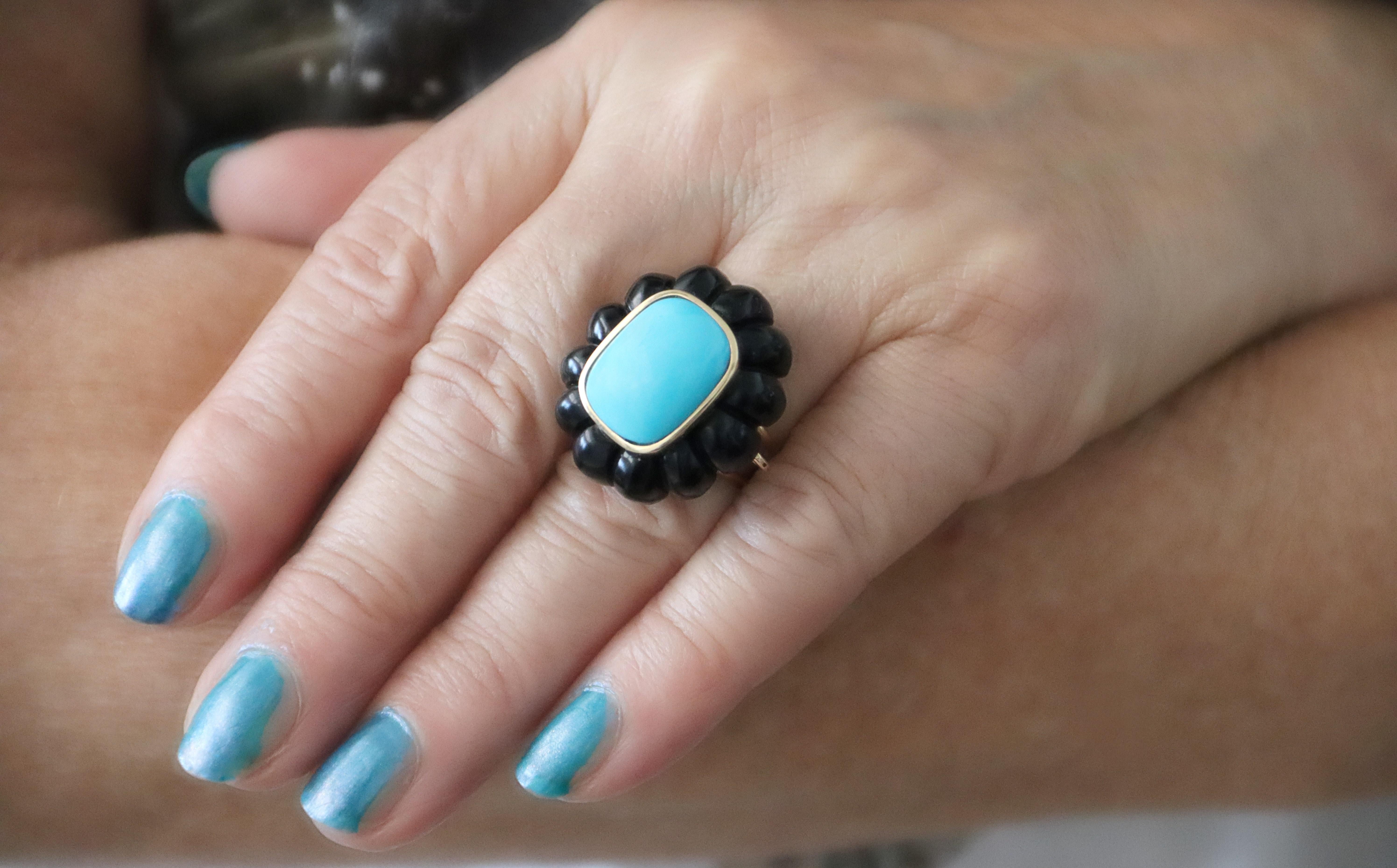 Turquoise Onyx 14 Karat Yellow Gold Cocktail Ring For Sale 3