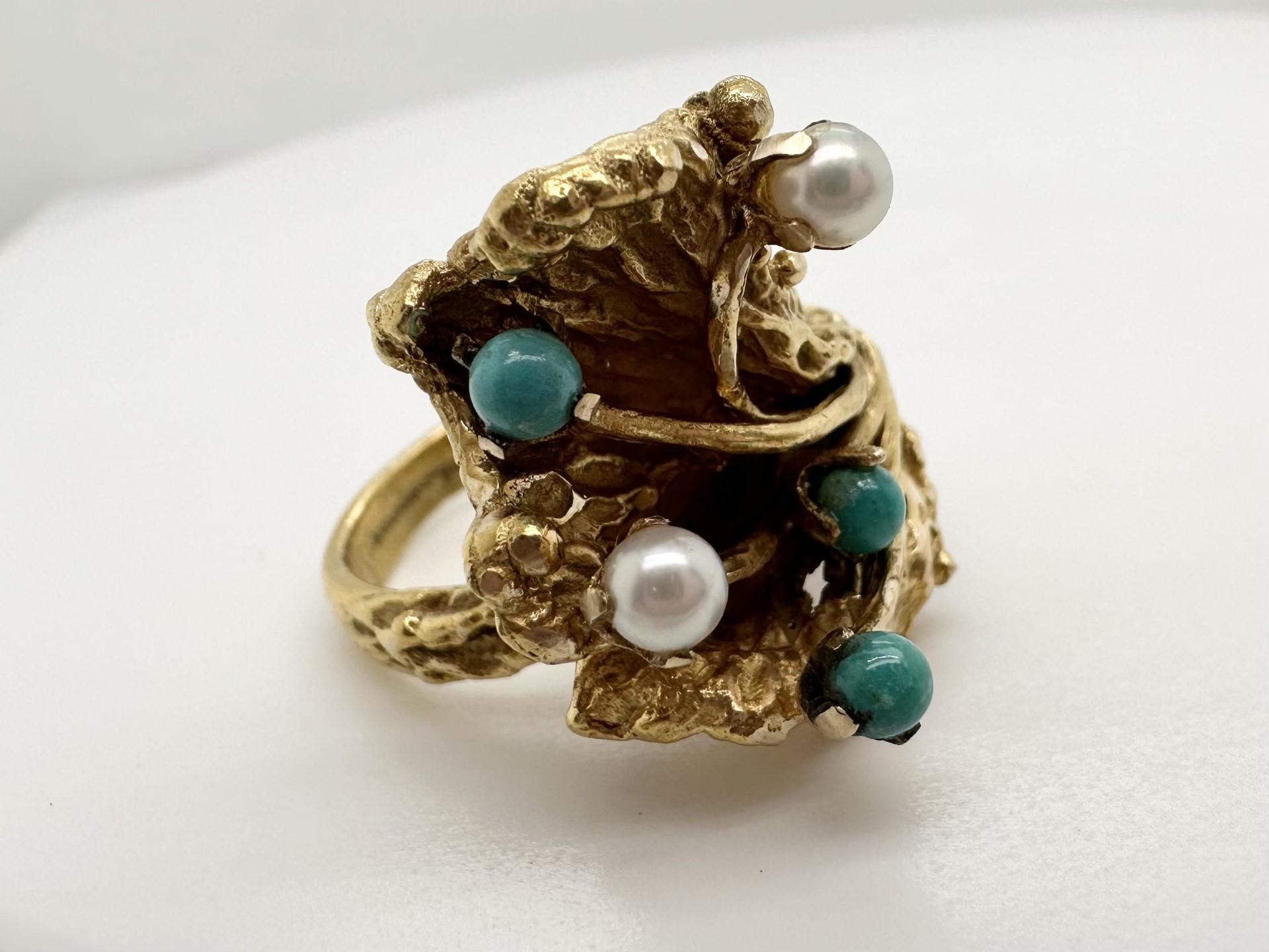 Unique Sea cocktail bouquet ring in 18KT yellow gold with hand craftsmanship of different cravings on gold as well as set turquoise beads and pearls, natural and certified. The ring will come with a box, certificate of authenticity and beautiful