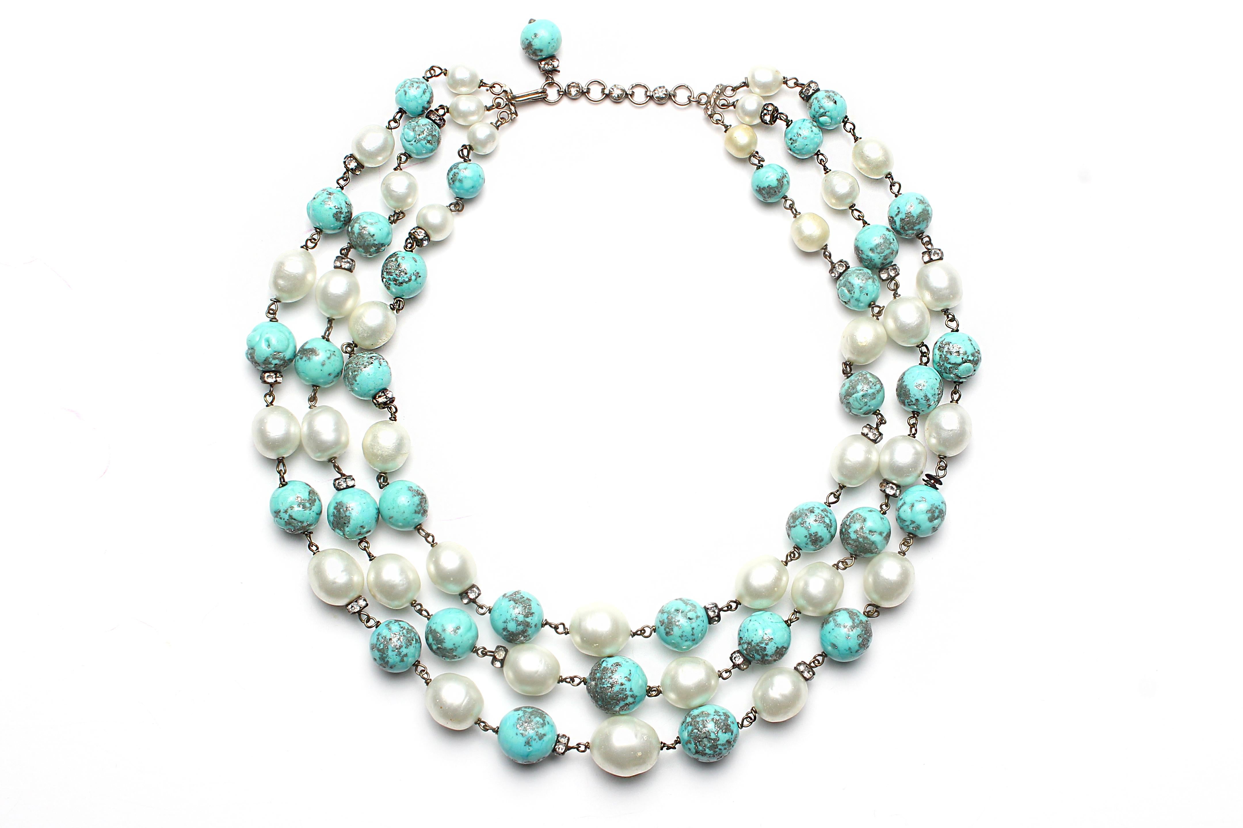 Turquoise Pearl Triple Strand Beaded Choker Necklace In New Condition For Sale In New York, NY