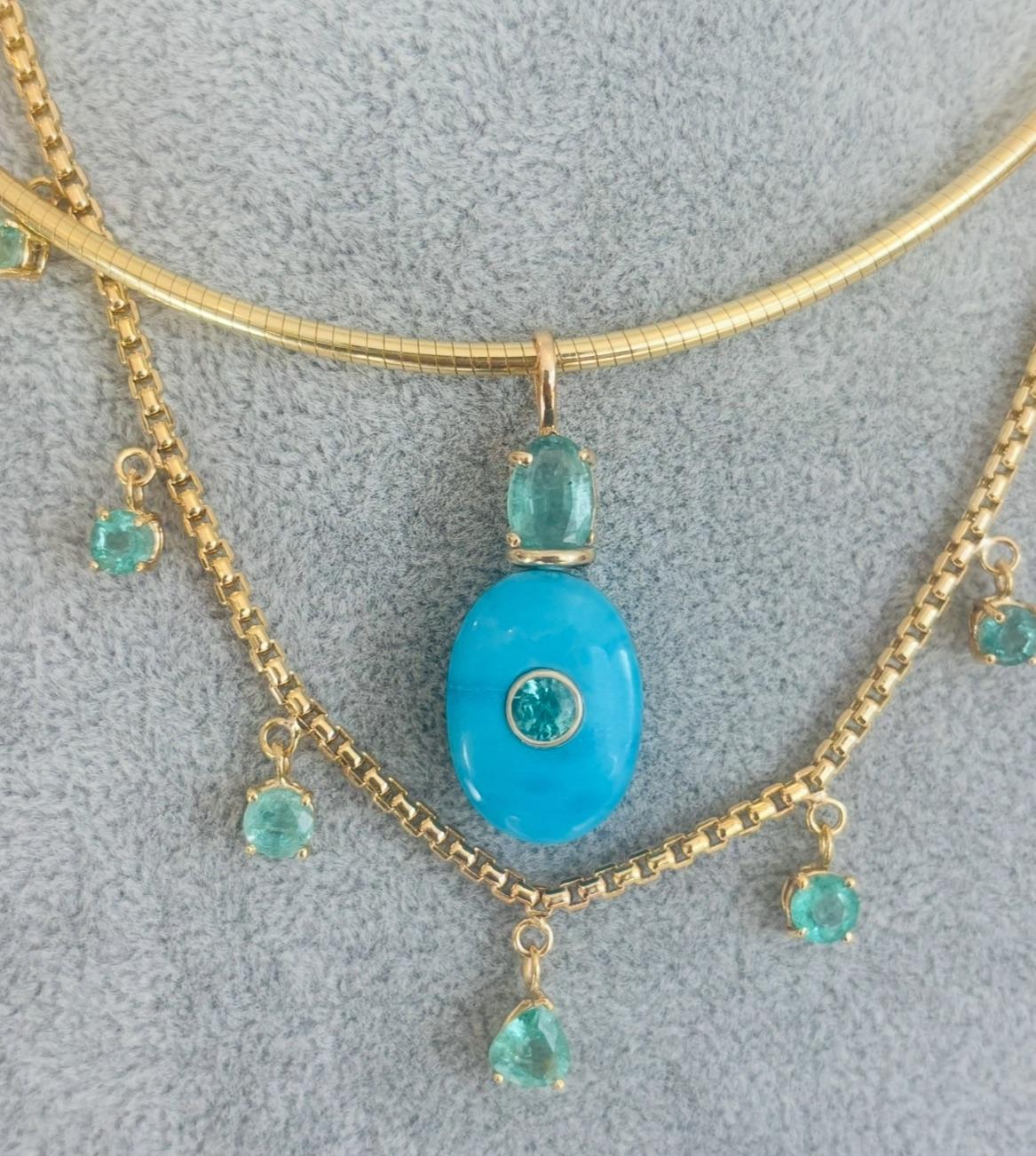 Turquoise Pendant with Emeralds, (hidden) Diamond and 14k Gold im Angebot 5