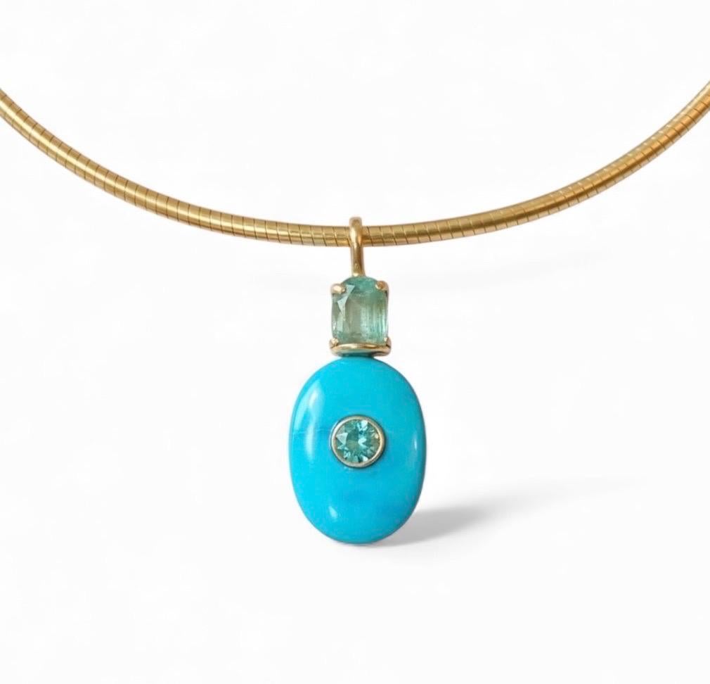 Turquoise Pendant with Emeralds, (hidden) Diamond and 14k Gold im Angebot 7