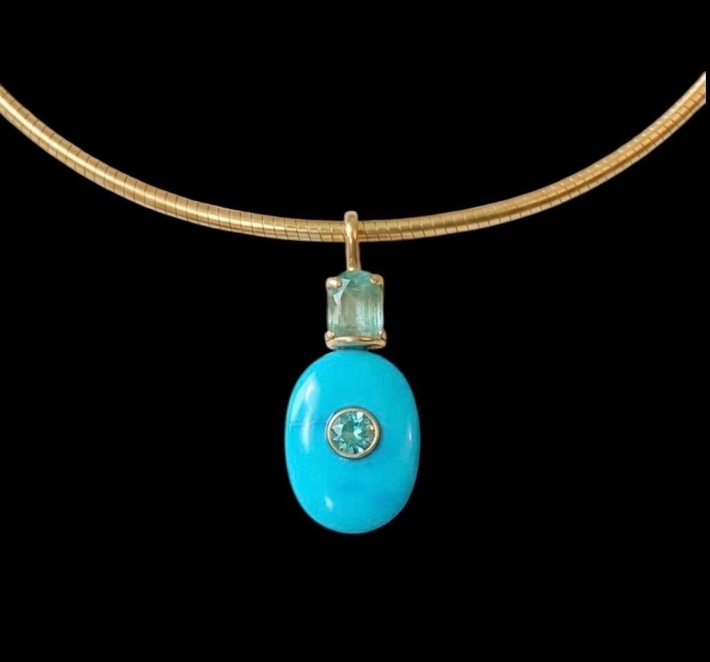 Turquoise Pendant with Emeralds, (hidden) Diamond and 14k Gold (Gemischter Schliff) im Angebot
