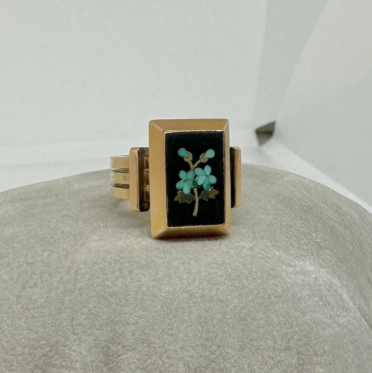 Turquoise Pietra Dura Flower Forget Me Not Ring 14 Karat Gold Antique Victorian  For Sale 3