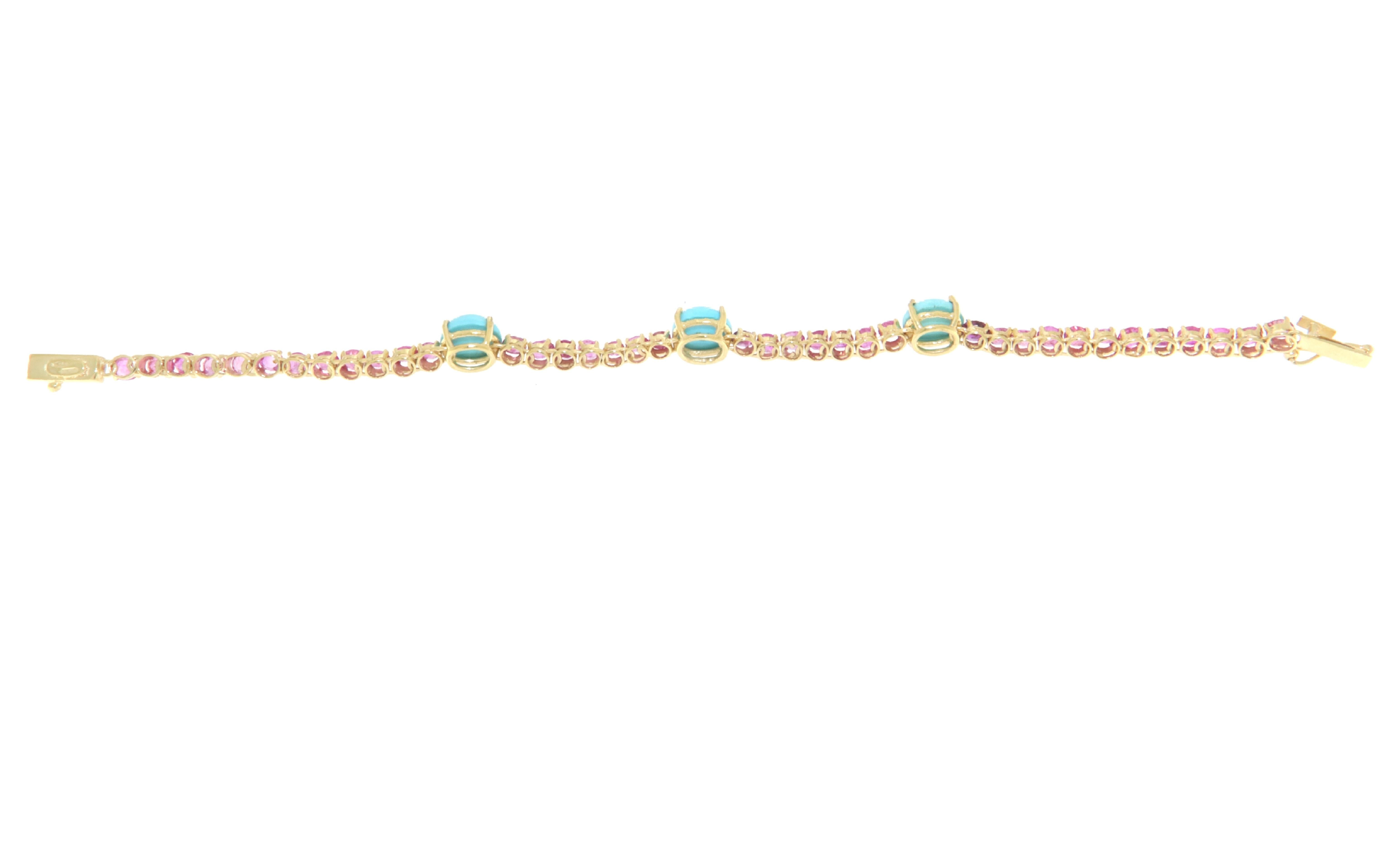 Turquoise Pink Sapphires 18 Karat Yellow Gold Cuff Bracelet In New Condition For Sale In Marcianise, IT