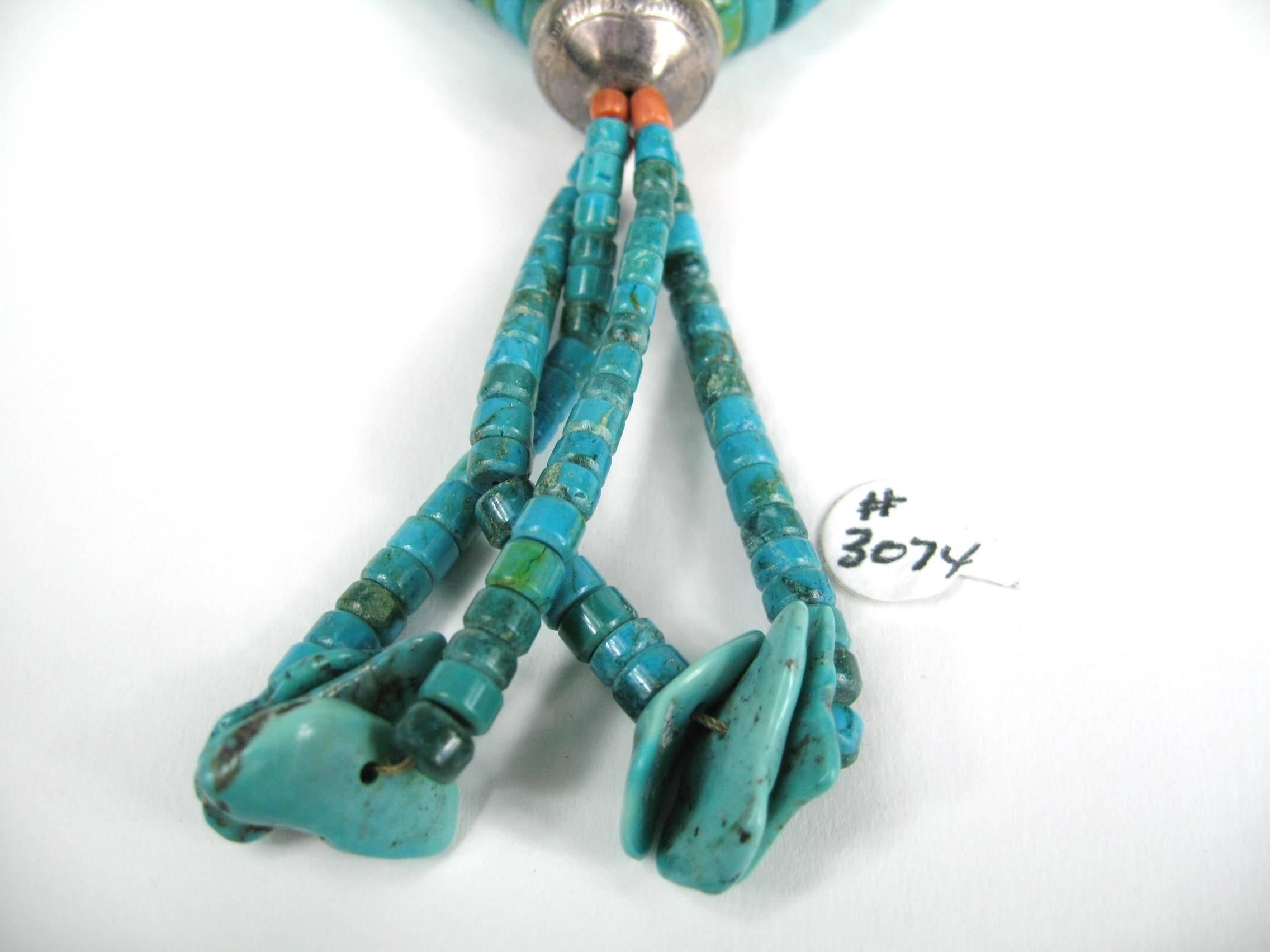 Türkis Pueblo Heishe Muschel-Halskette aus Sterlingsilber Jacla Santo Domingo (Indigene Kunst (Nord-/Südamerika)) im Angebot