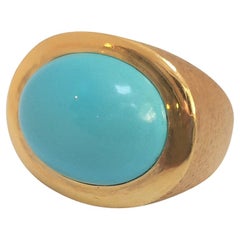 Turquoise Ring Set in 18 Karat Gold Settings