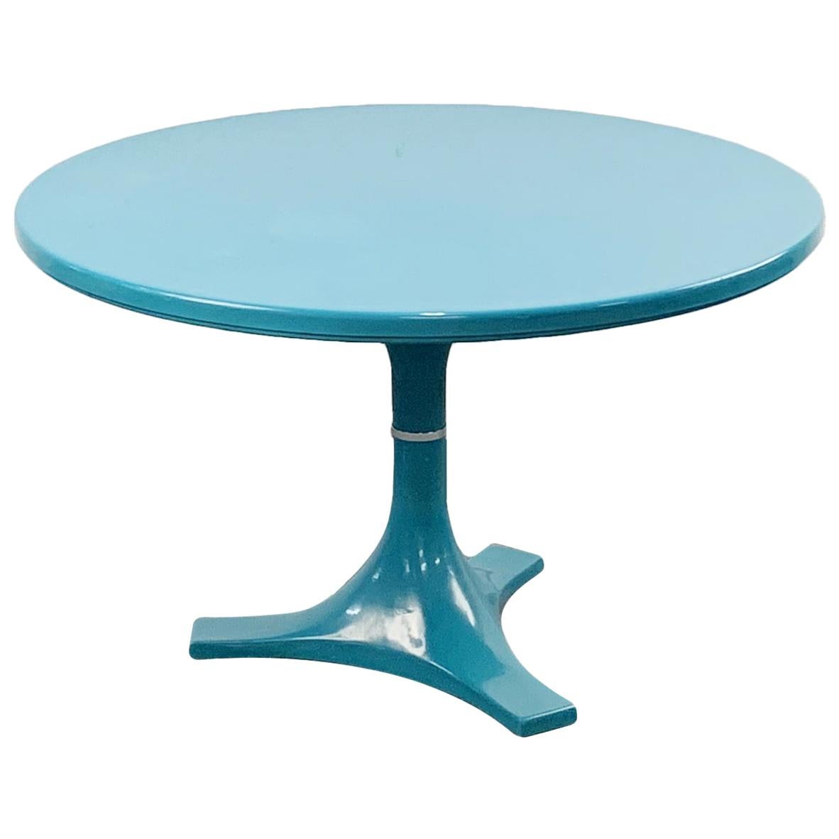 Kartell Tables 68 For Sale at 1stdibs