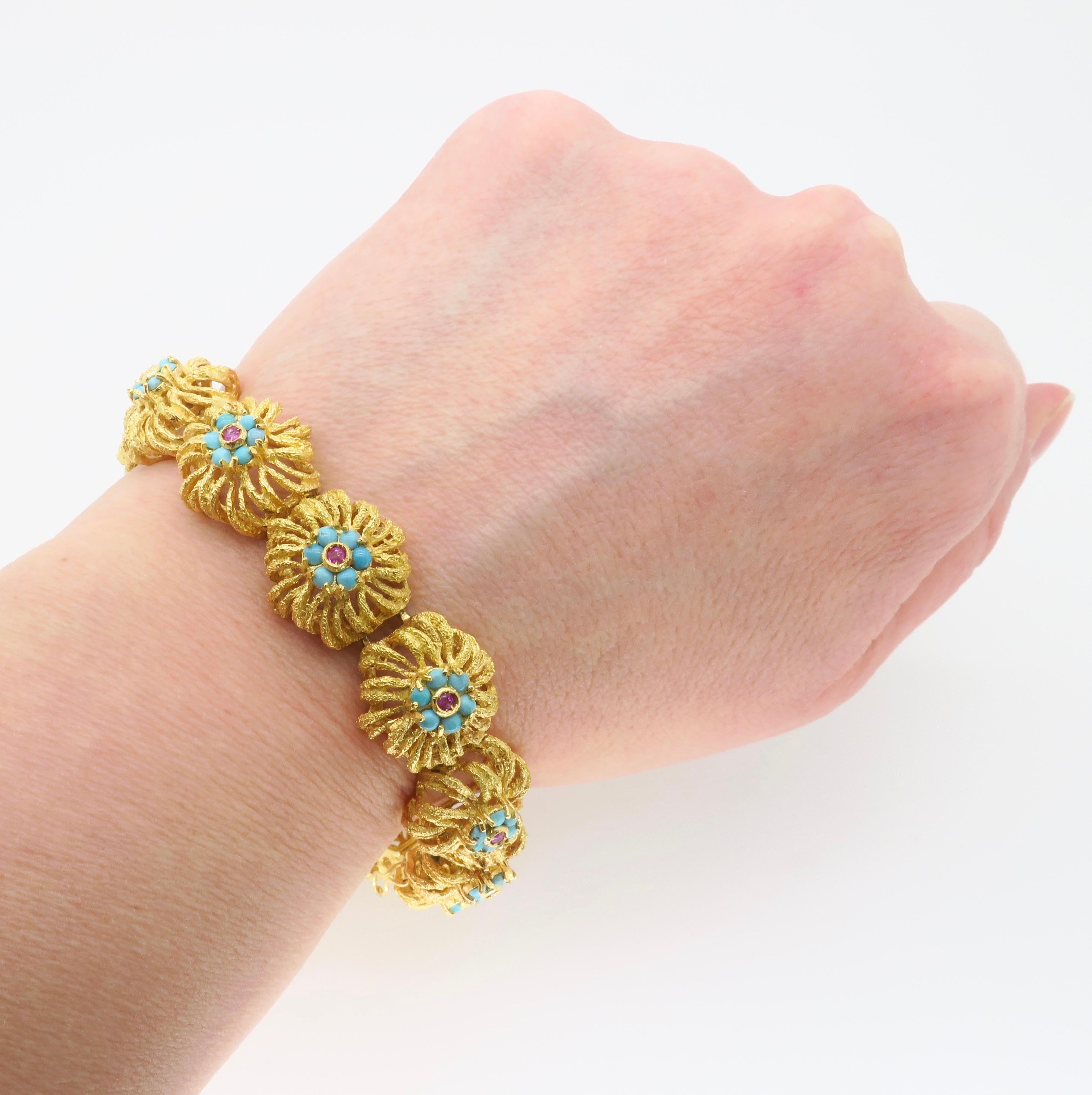 Turquoise & Ruby Floral Design Bracelet in 18k Yellow Gold In Excellent Condition In Webster, NY