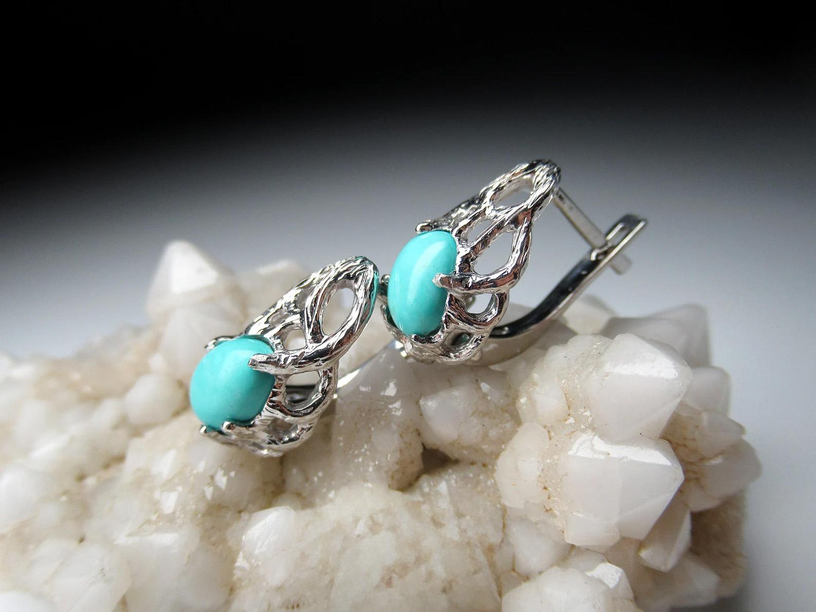 Turquoise Silver Earrings Natural Blue Sleeping Beauty Gemstone gift wife In New Condition For Sale In Berlin, DE