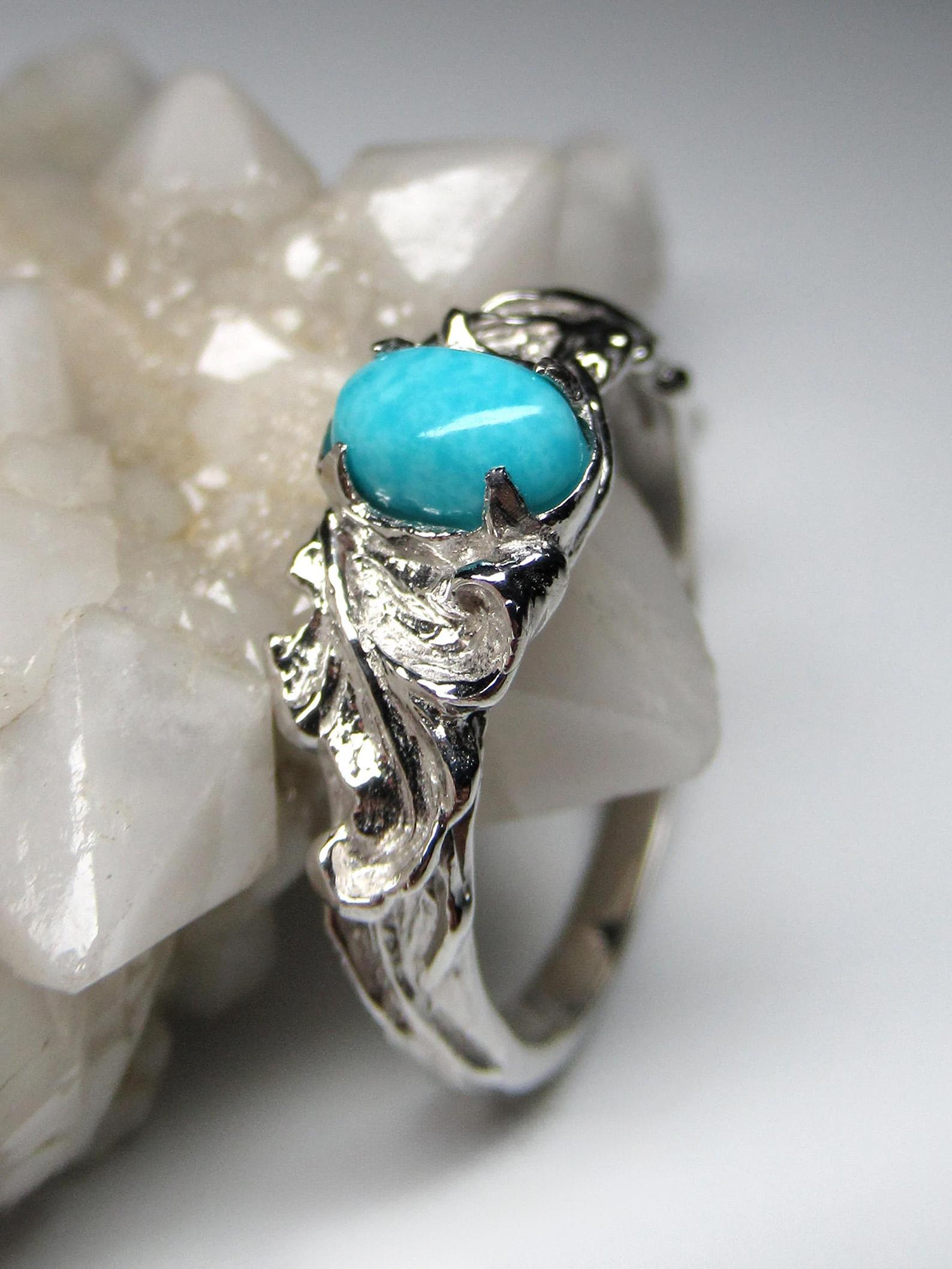 Women's or Men's Turquoise Silver Ring Natural Sleeping Beauty Art Nouveau style wedding ring For Sale