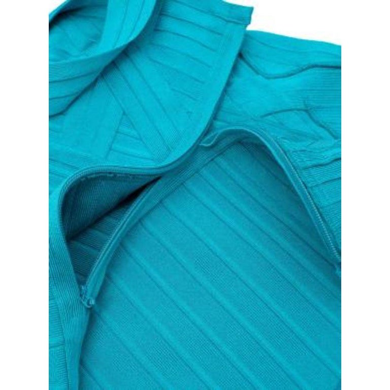 Turquoise stretch-knit bandage dress In Good Condition In London, GB
