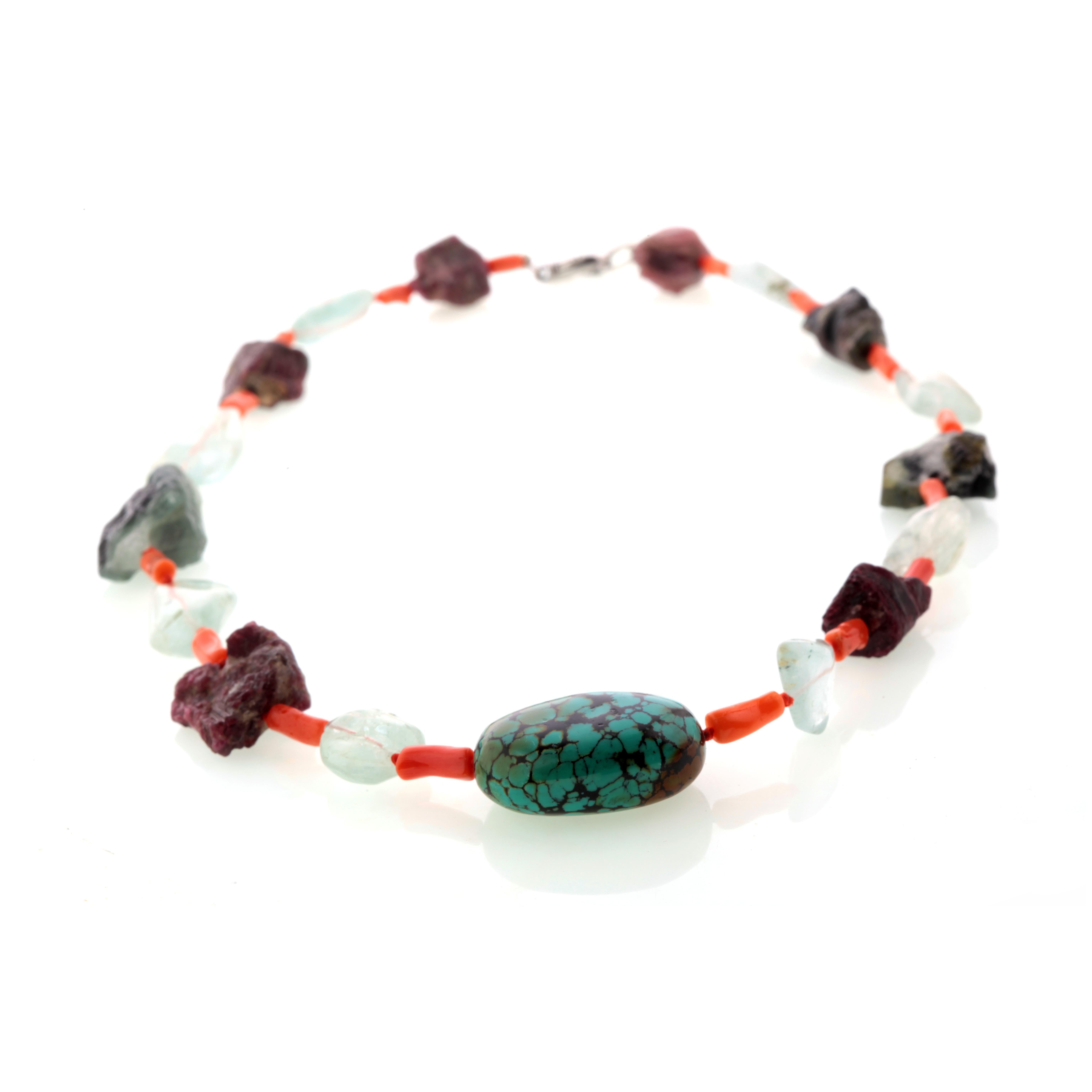 Collana di perline Chocker assimetrica in argento con tormalina e corallo, turchese e acquamarina in vendita 1