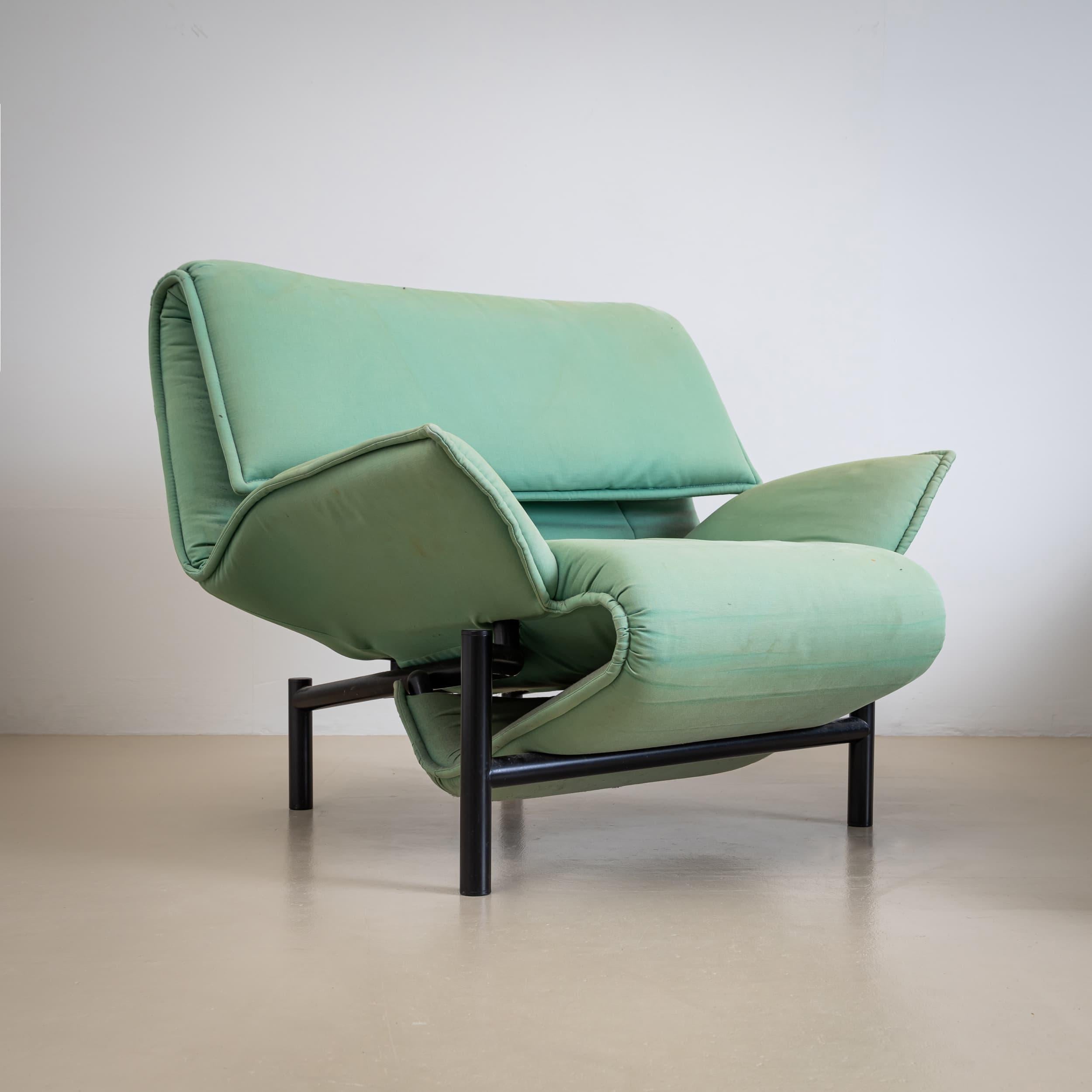 Türkis-Sessel „Veranda“ von Vico Magistretti für Cassina, Italien, L. 20. Jahrhundert. (Metall) im Angebot