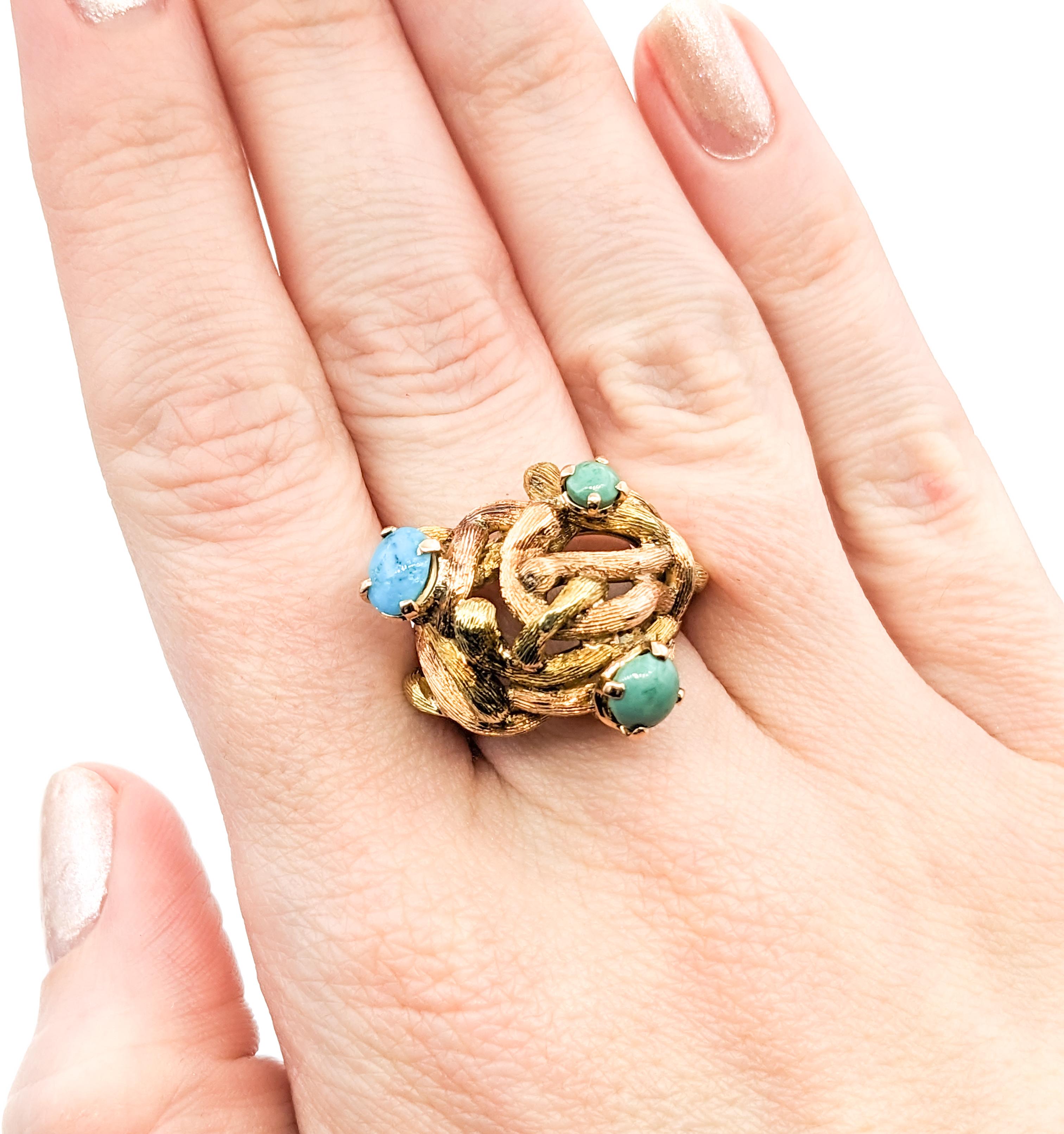Turquoise Vintage Ring In Yellow Gold For Sale 4