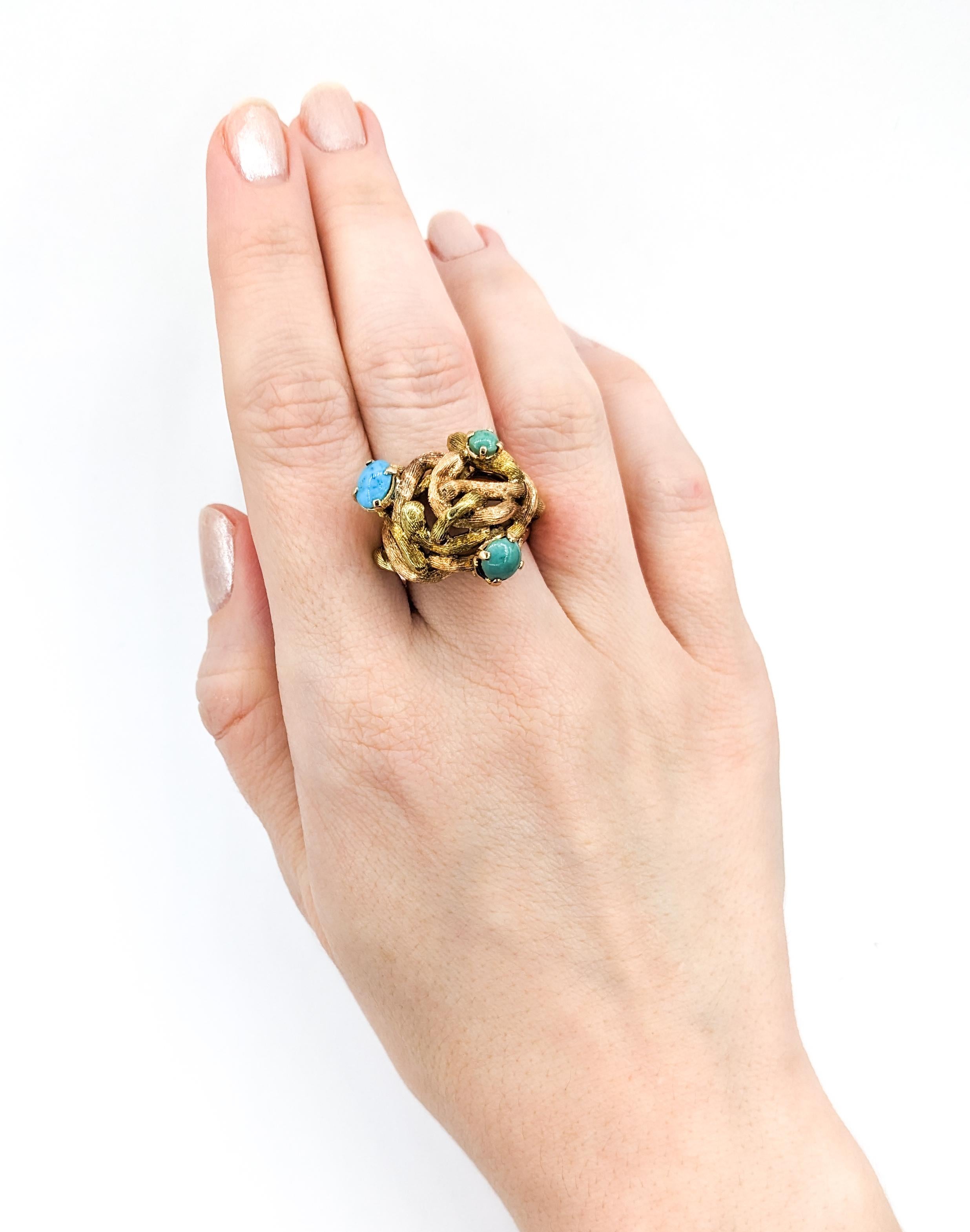 Turquoise Vintage Ring In Yellow Gold For Sale 3
