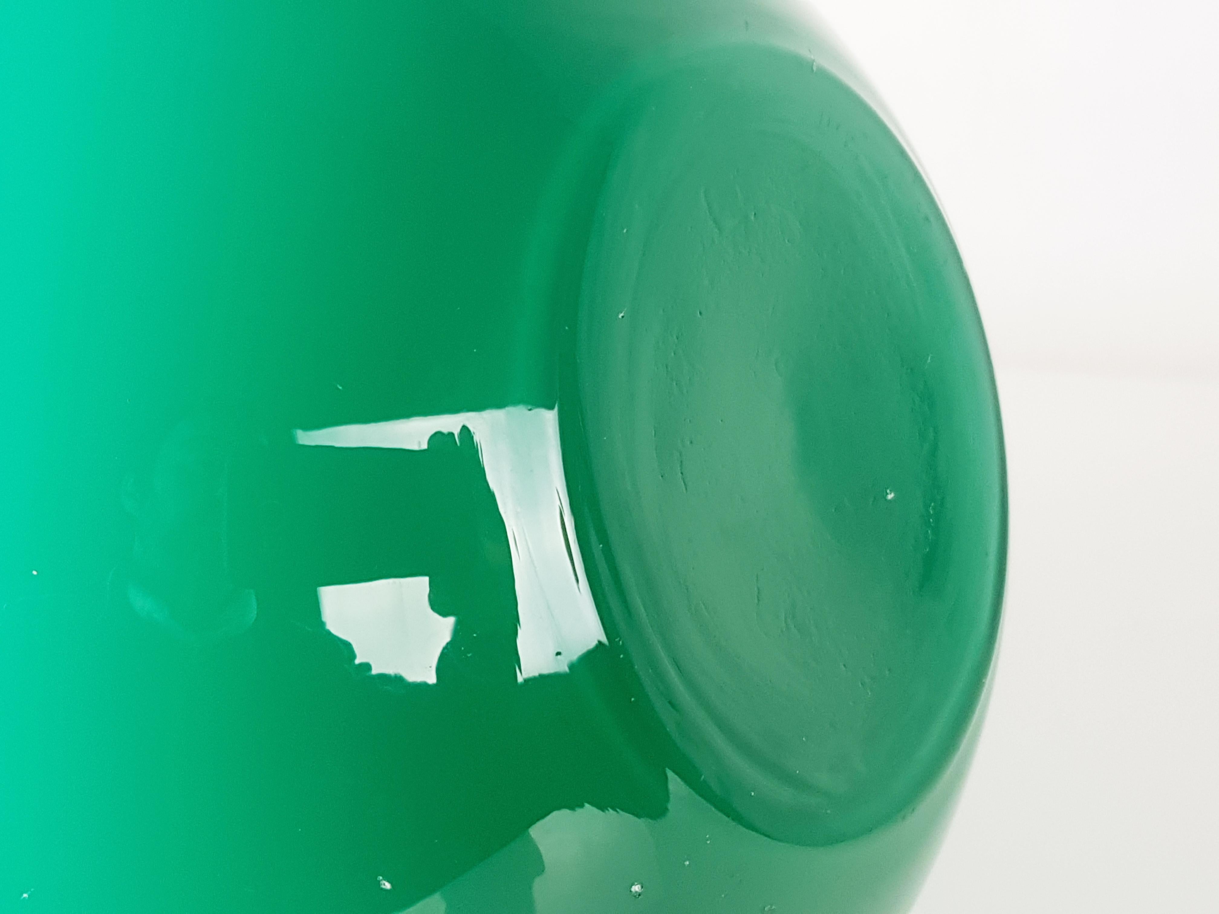 Hand-Crafted Turquoise & White incamiciato glass 1980s vase by Cristallerie Galbiati, Milano For Sale